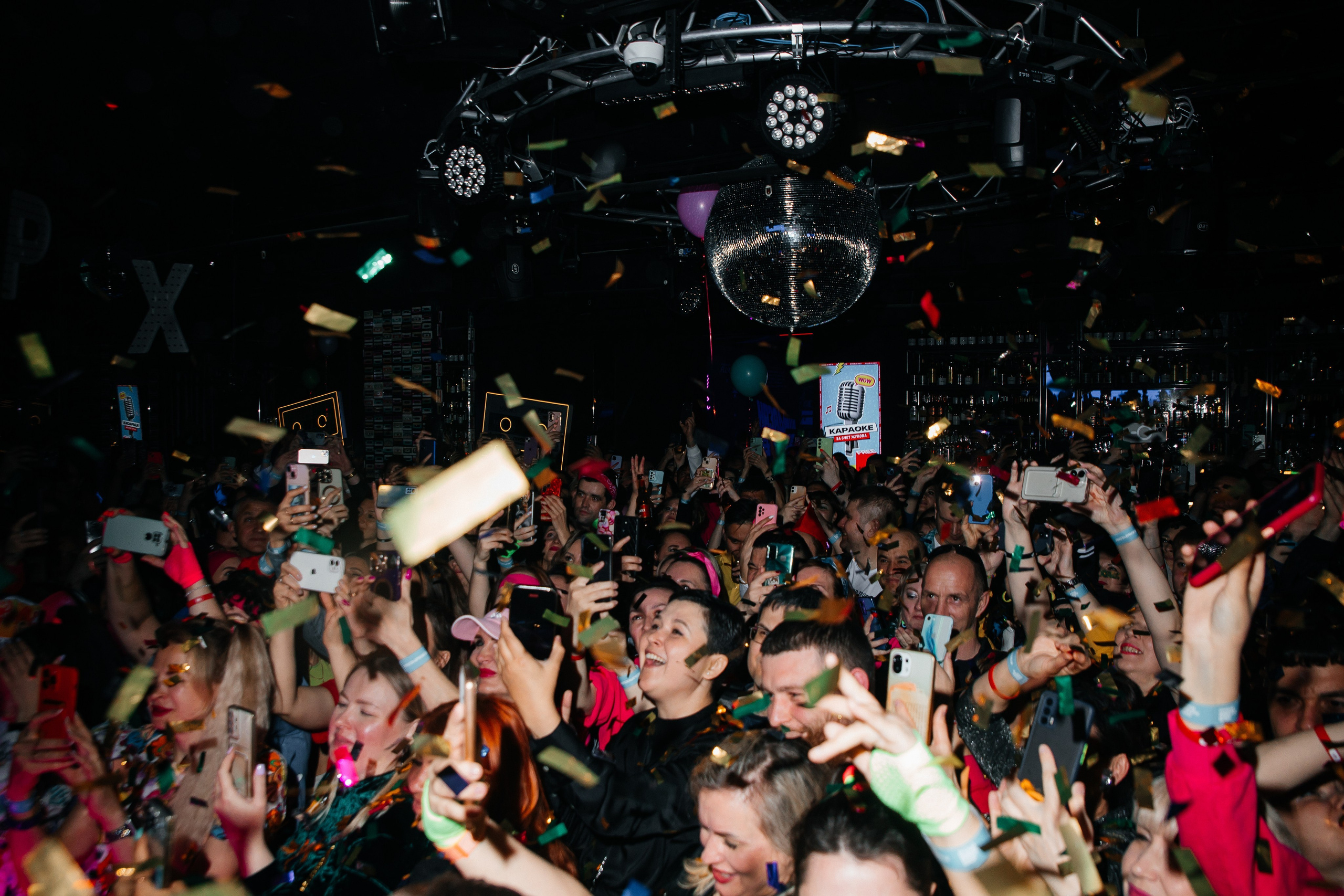 Открытие РукиВверхБар Челны. Фотограф Егор Сухов