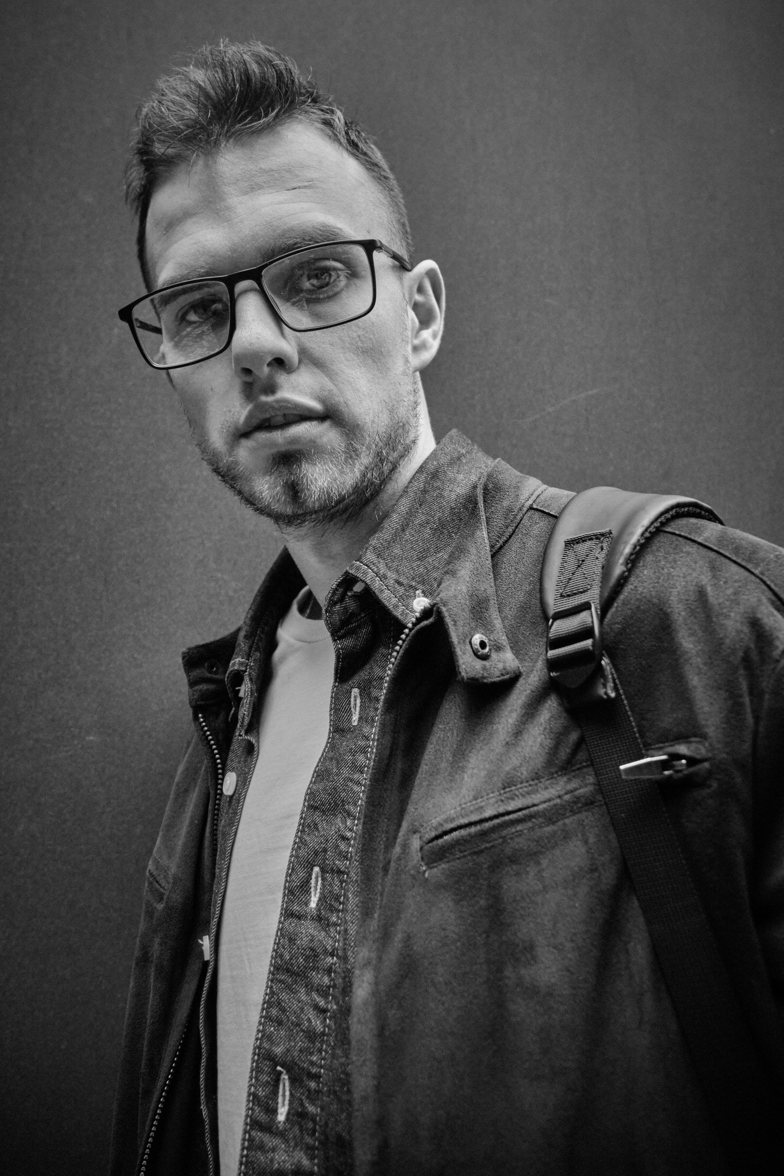 Денис. Николай Большаков