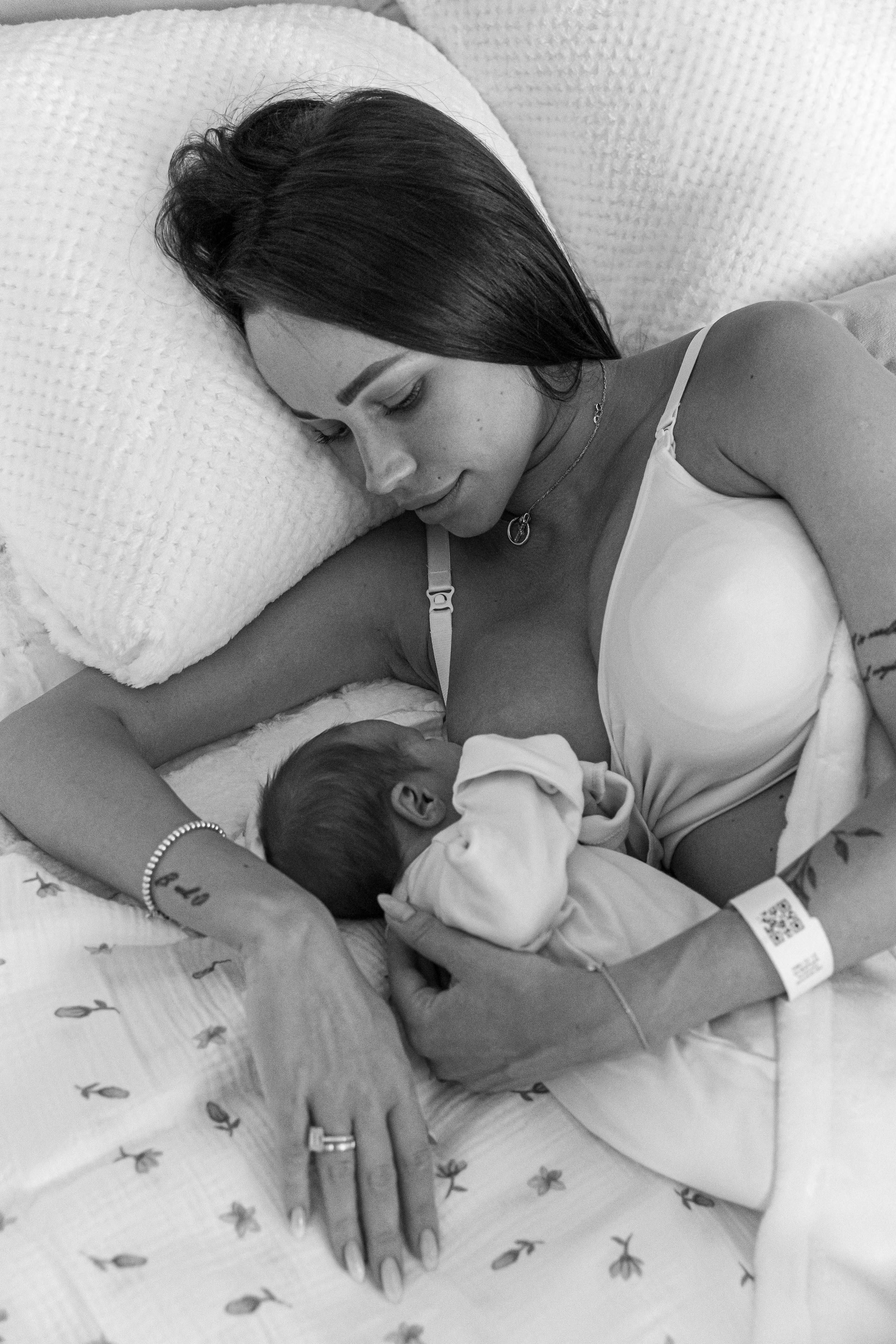 Выписка малышки Леи. Фото и видео съемка Ваших мероприятий