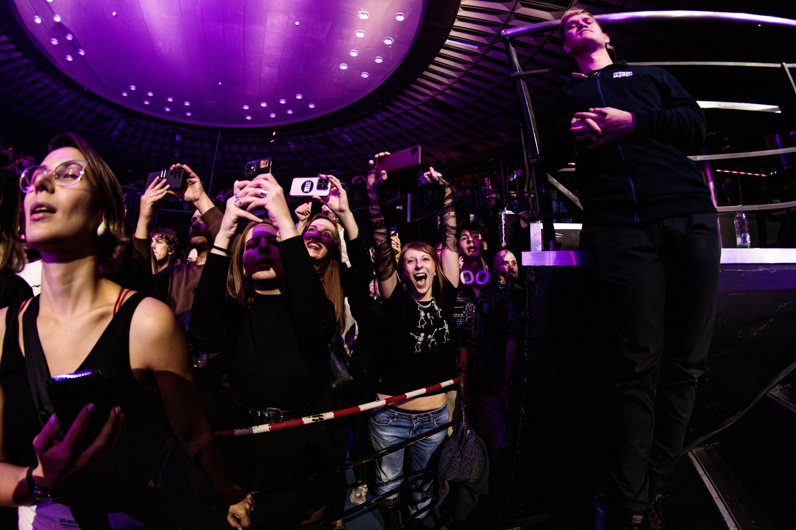 Дельфин. Портретный и концертный фотограф в Санкт-Петербурге Егор Телятников