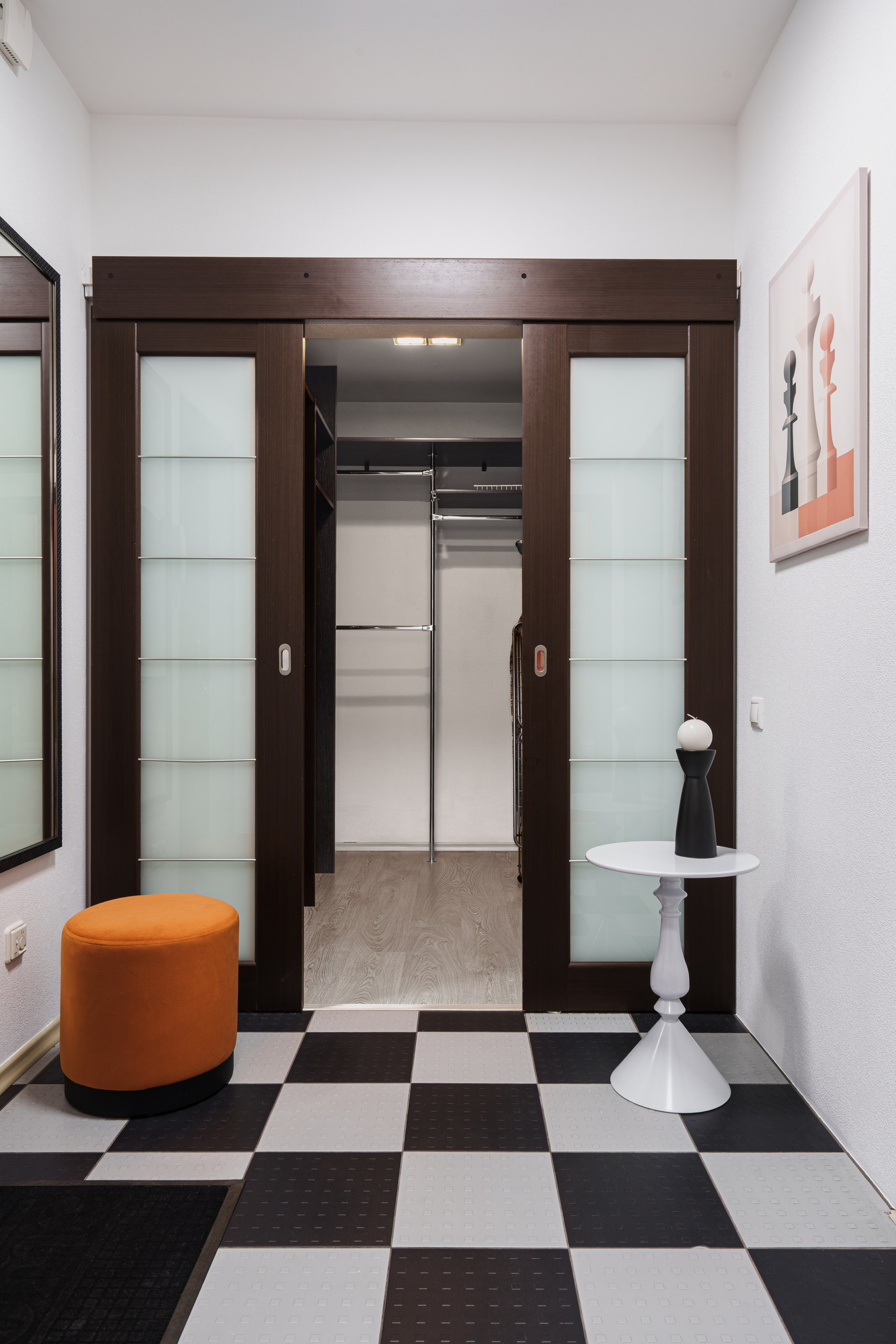 Съемка для посуточной аренды. Интерьерный фотограф и ретушер в Красноярске Денис Антропов