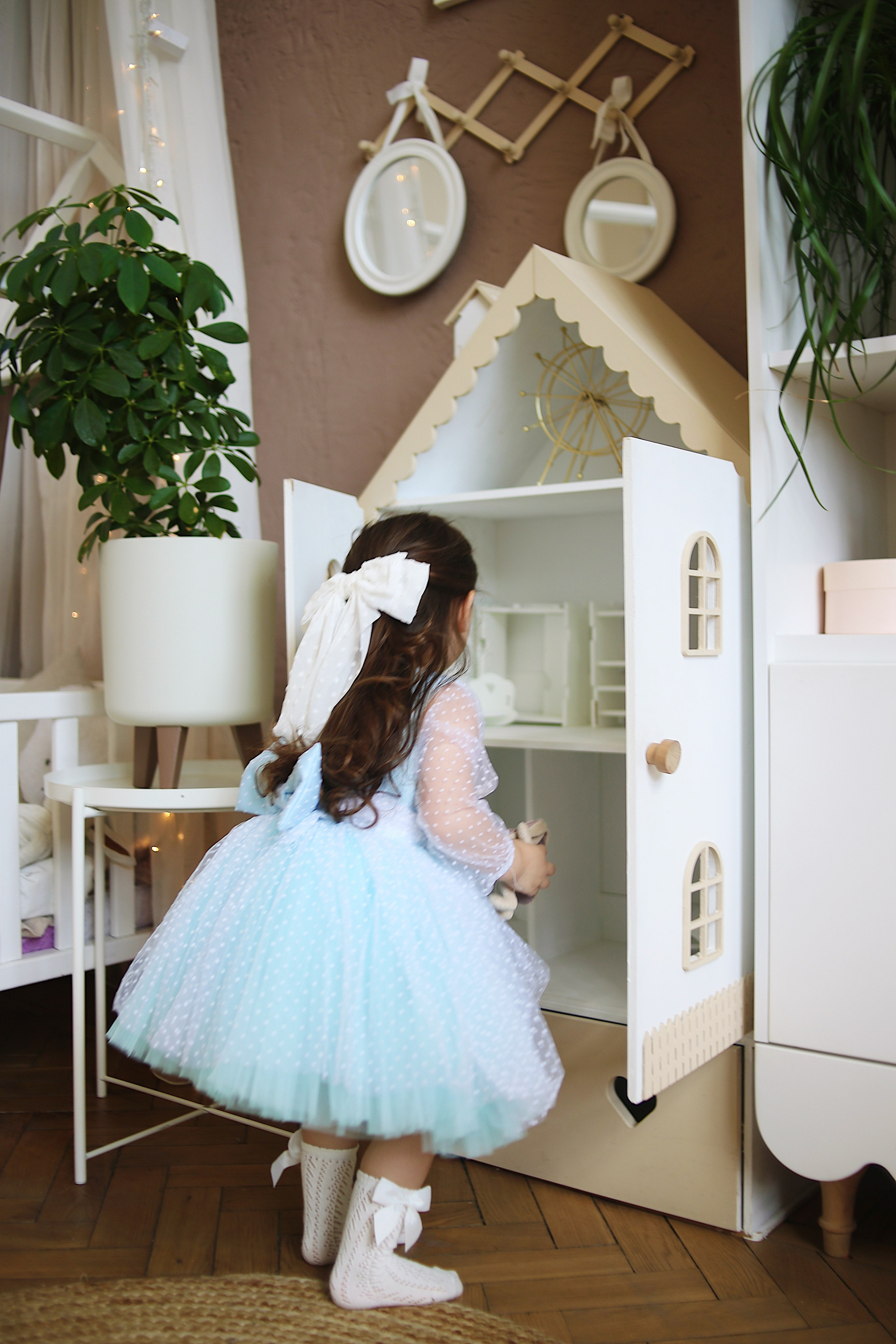 София 3 года. Фотограф Пирумян Анна. г. Сургут, г. Воронеж