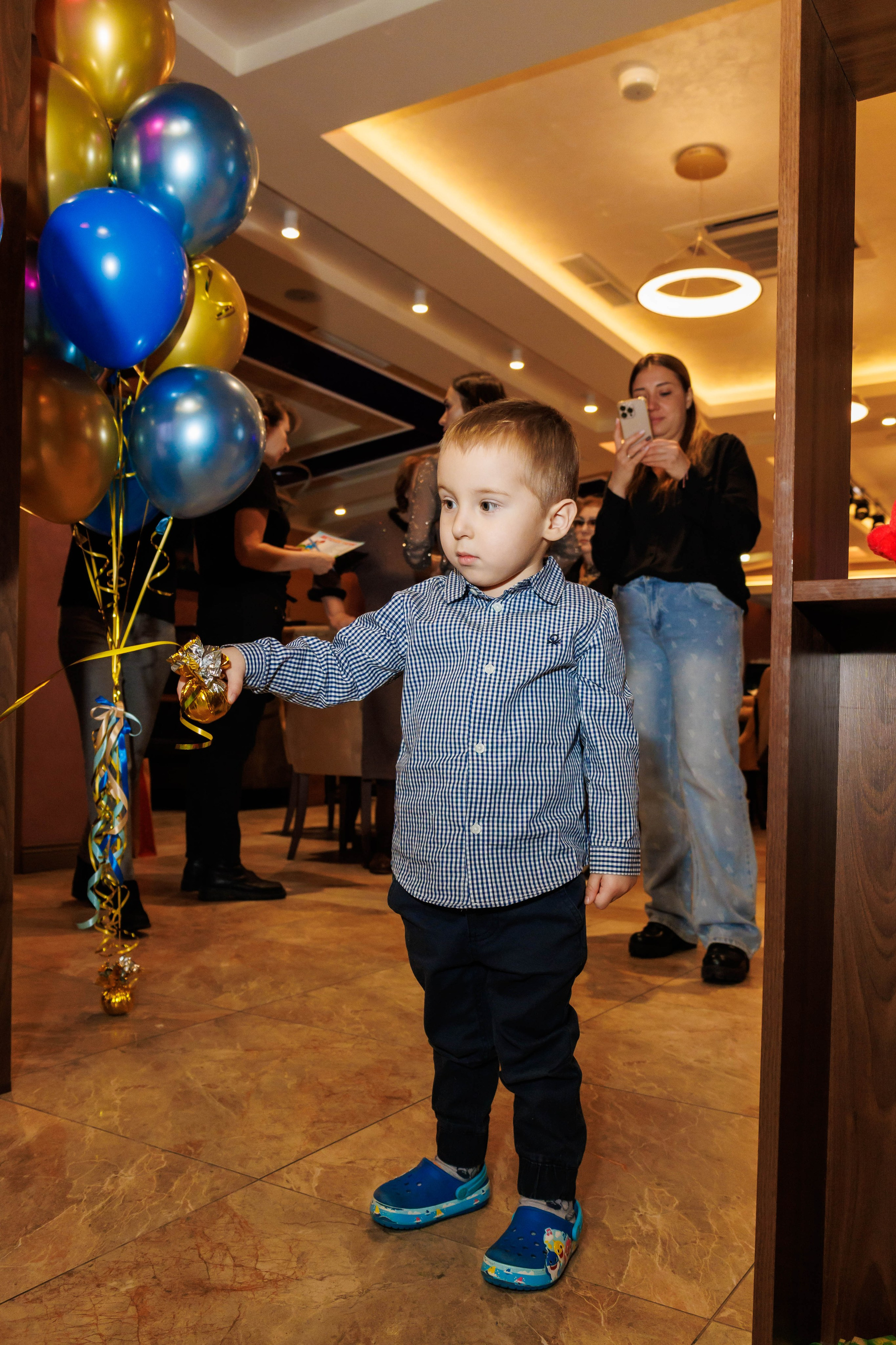 День рождения в ресторане. Фотограф в Москве Дмитрий Емельянов