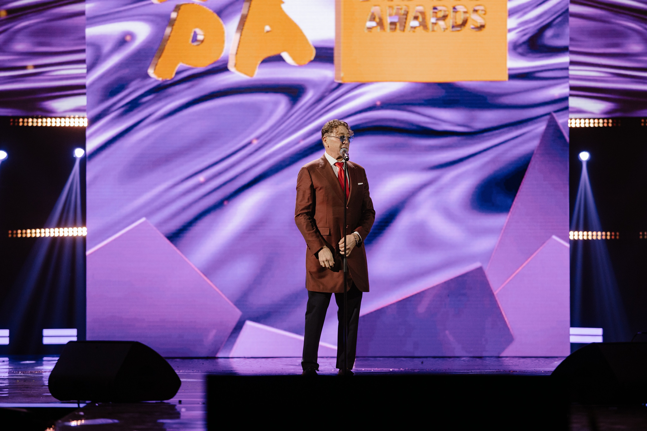 ЖАРА ТВ. Светский фотограф — Анисина Ирина