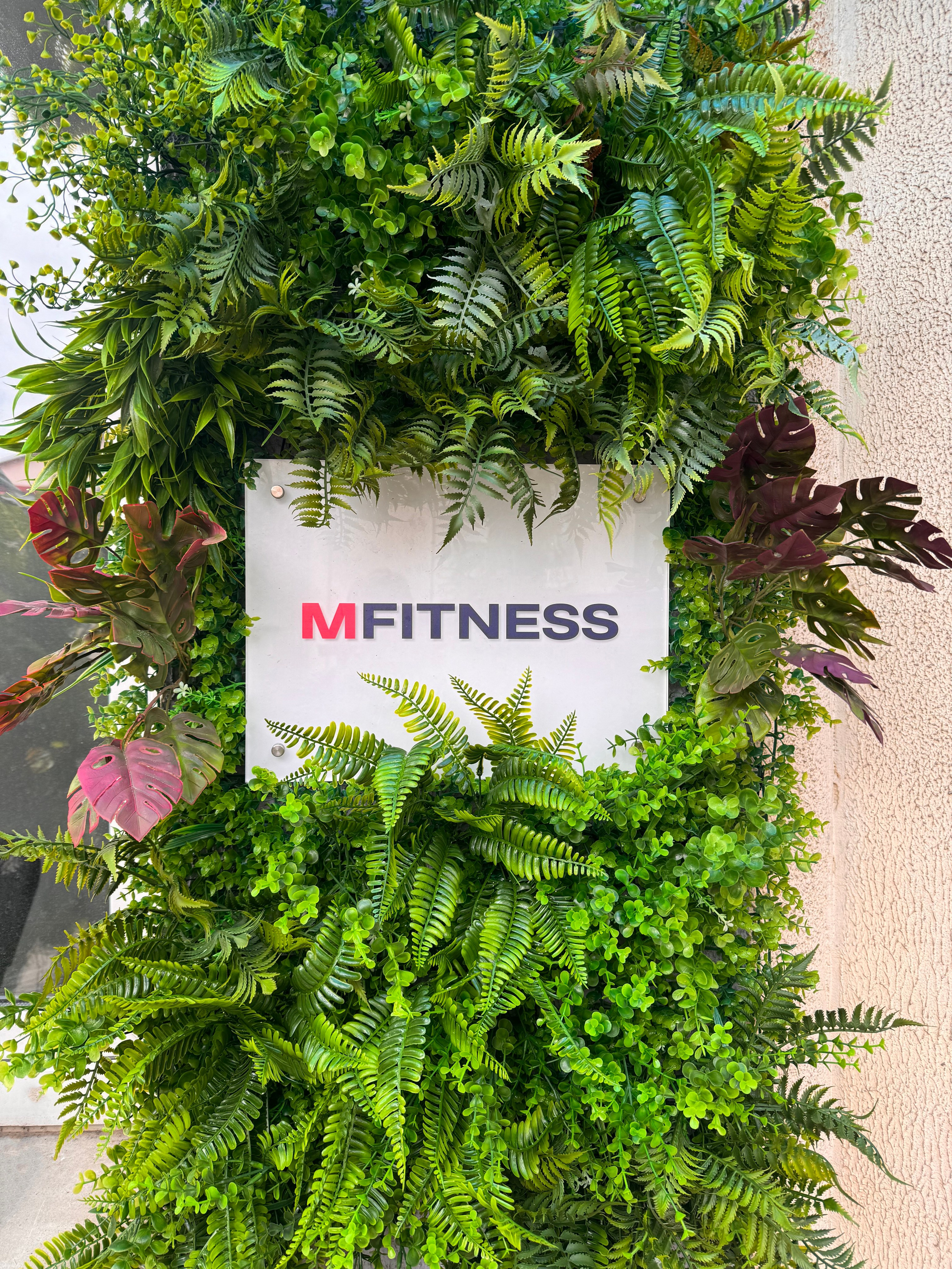 Декор заведений. Декоратор в Минске Алёна Шевелёва. Оформление входных групп осень/зима. Декор заведений