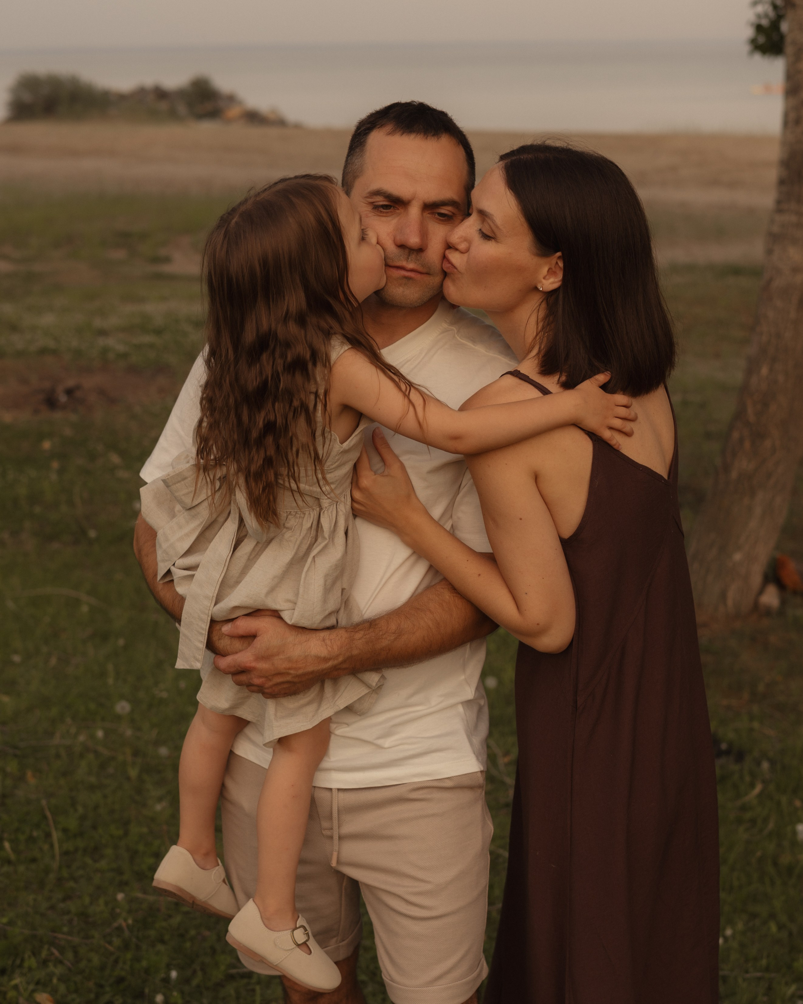 Лена, Артем и Янчик | с. Ленинское. Фотограф в Новосибирске Диана Ильиных