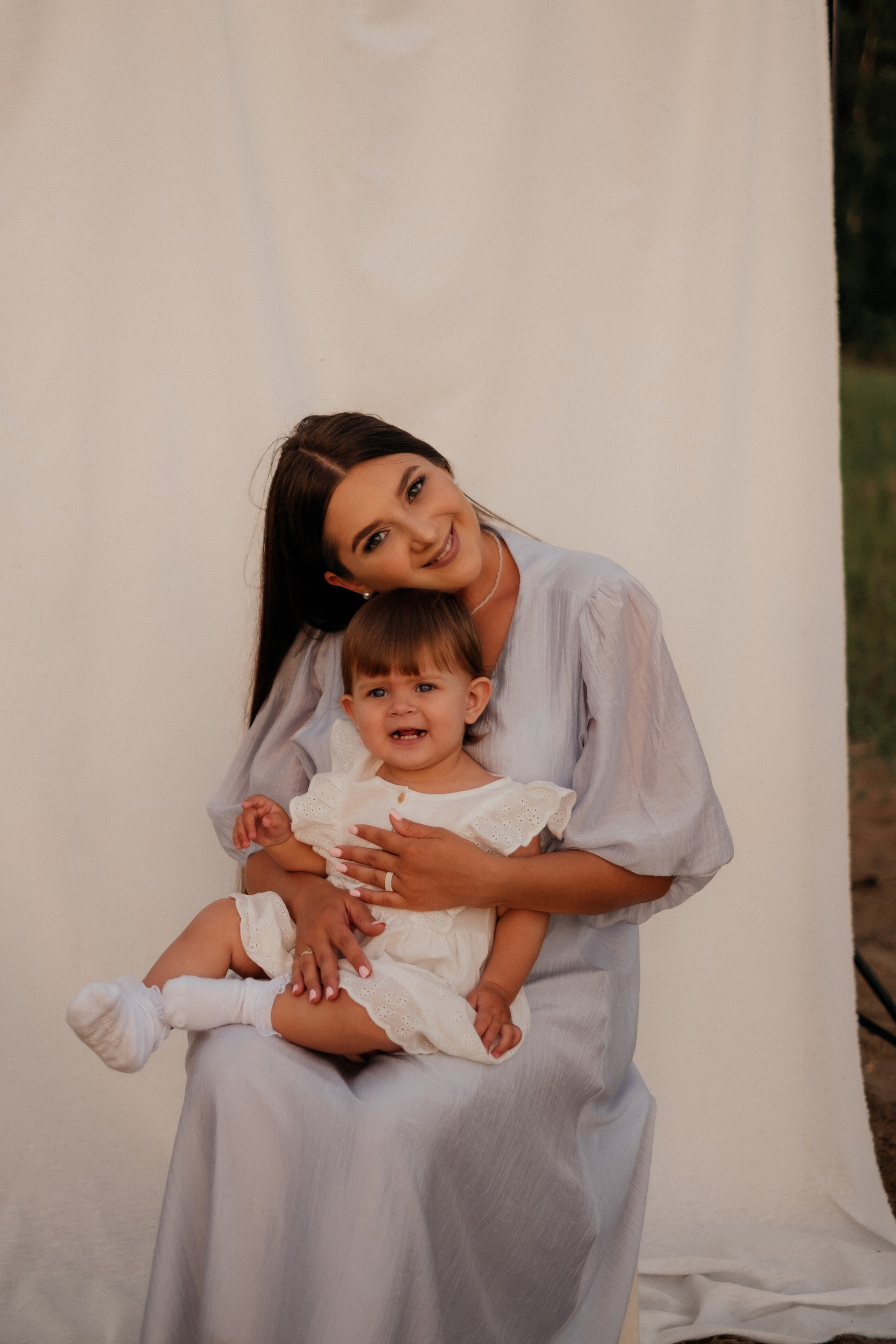 Алина, Ярослав и Тая на берегу. Фотограф в Новосибирске Диана Ильиных