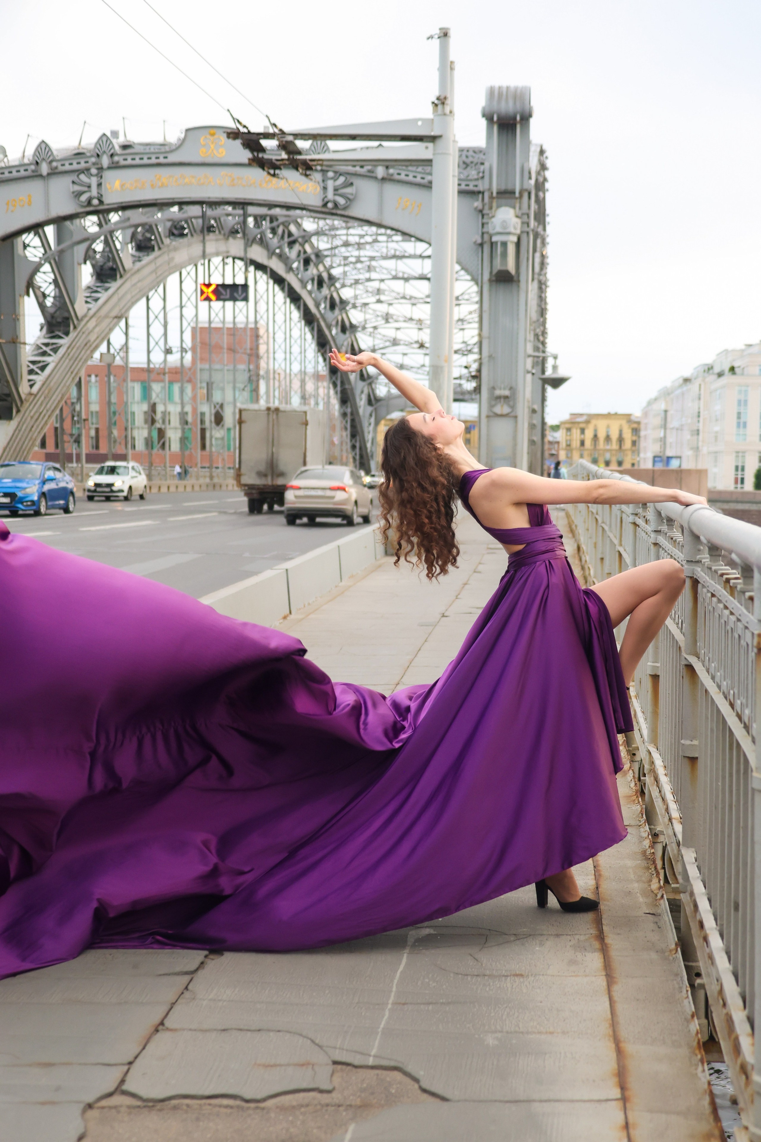 Анна. Большеохтинский мост. Фотограф состояний Марина Савинская