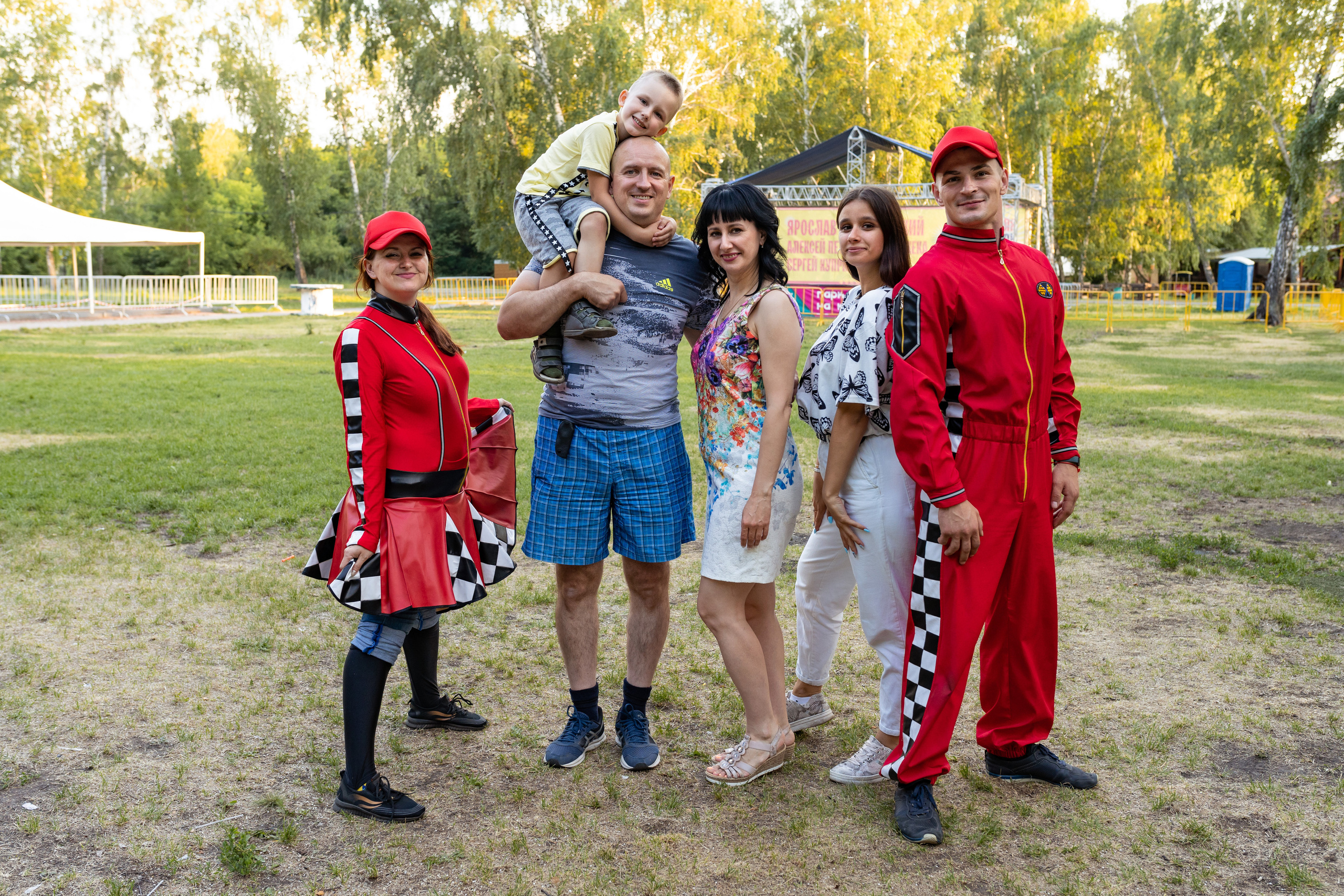 Детские дни рождения. Семейный детский фотограф видеограф в Омске Юлия Татаринова