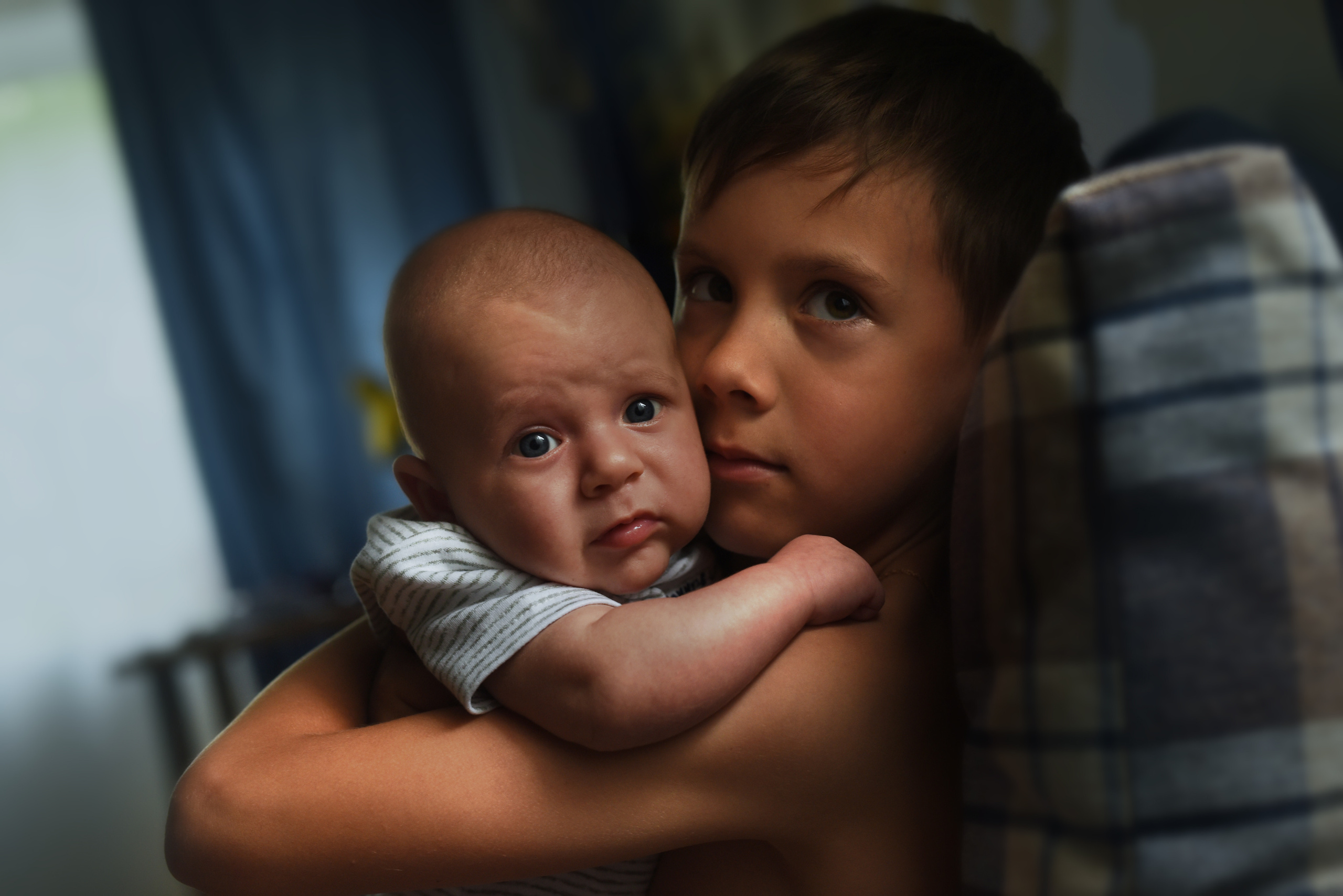 Домашняя съёмка. Семейный детский фотограф видеограф в Омске Юлия Татаринова