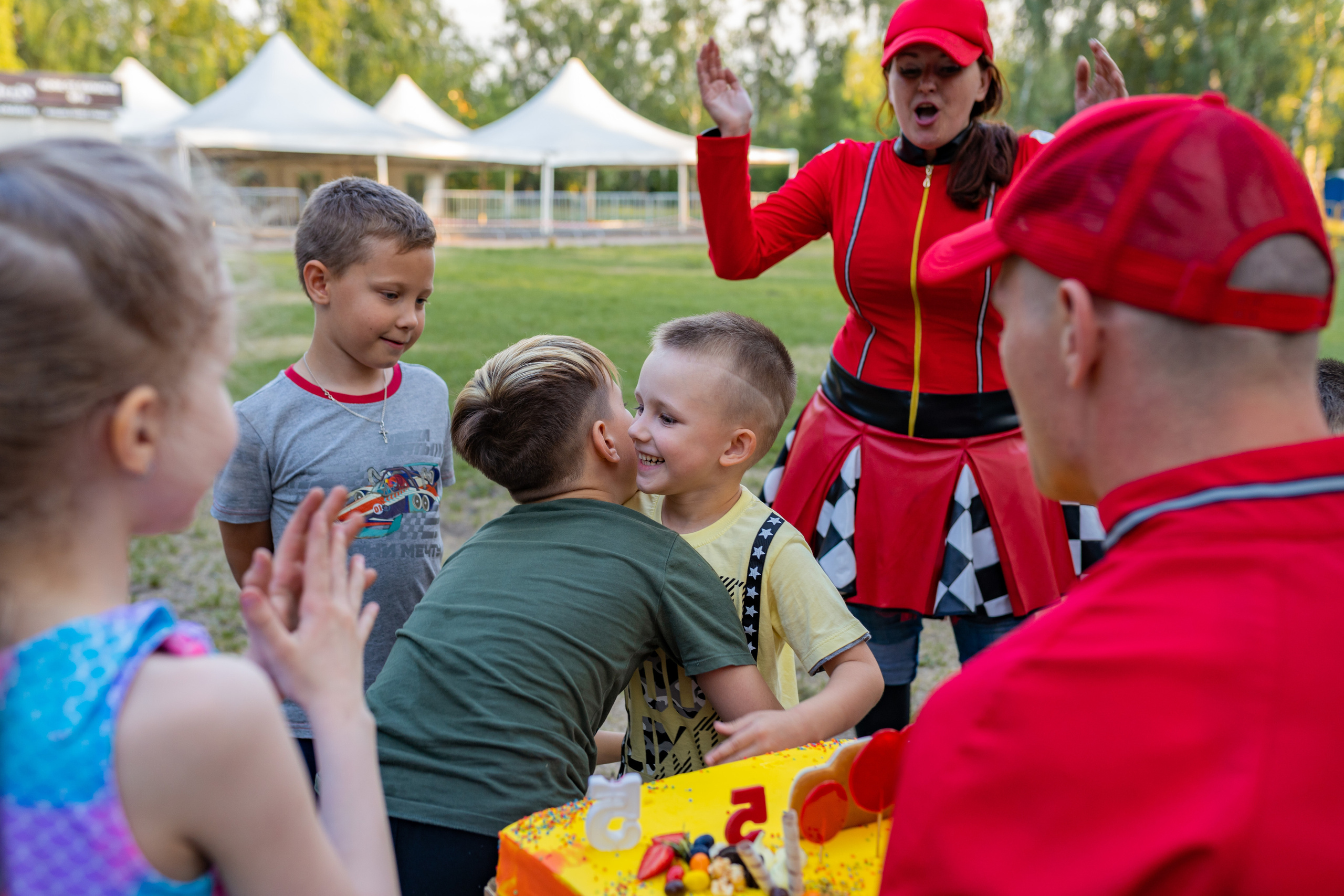 Детские дни рождения. Семейный детский фотограф видеограф в Омске Юлия Татаринова