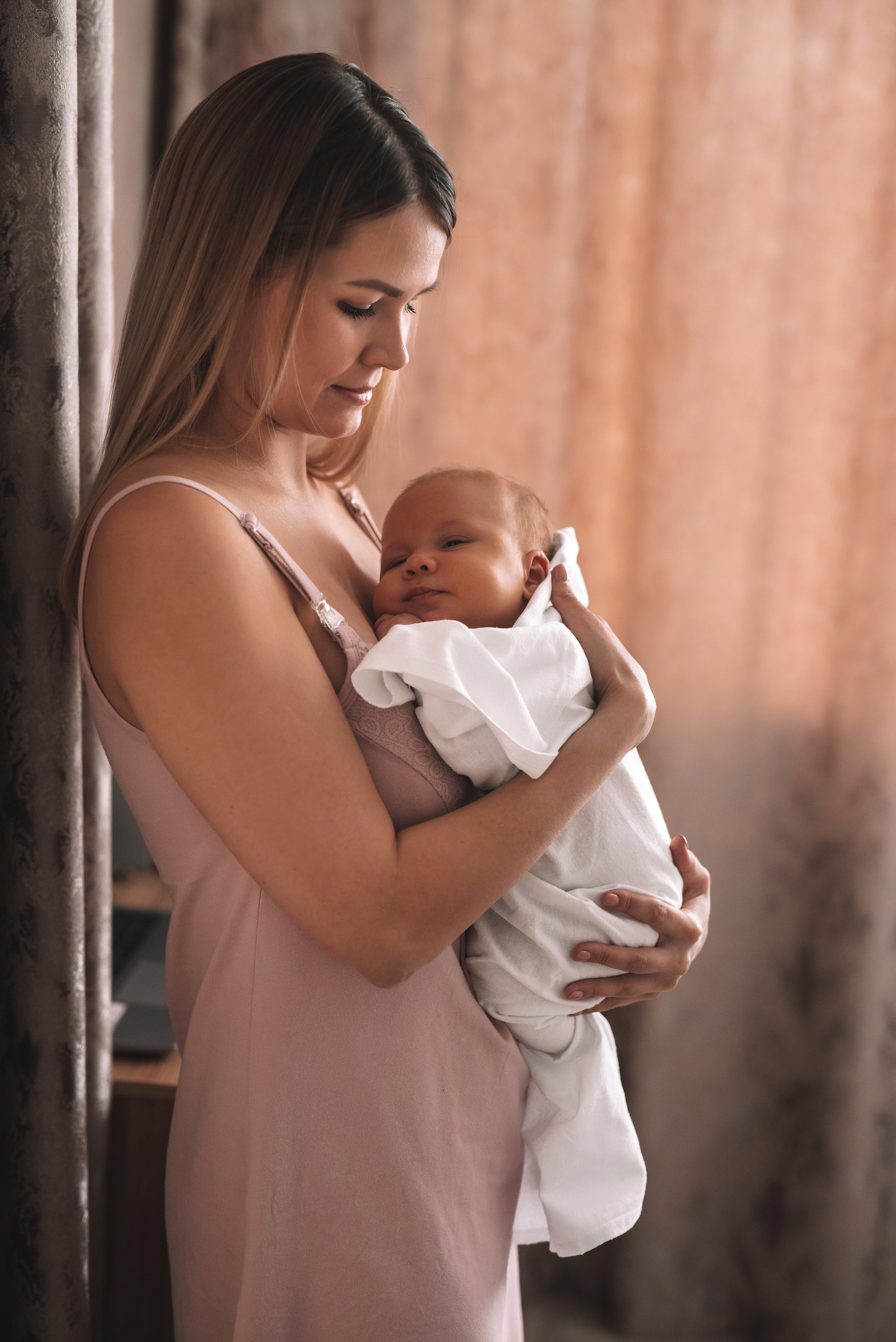 Домашняя съёмка. Семейный детский фотограф видеограф в Омске Юлия Татаринова