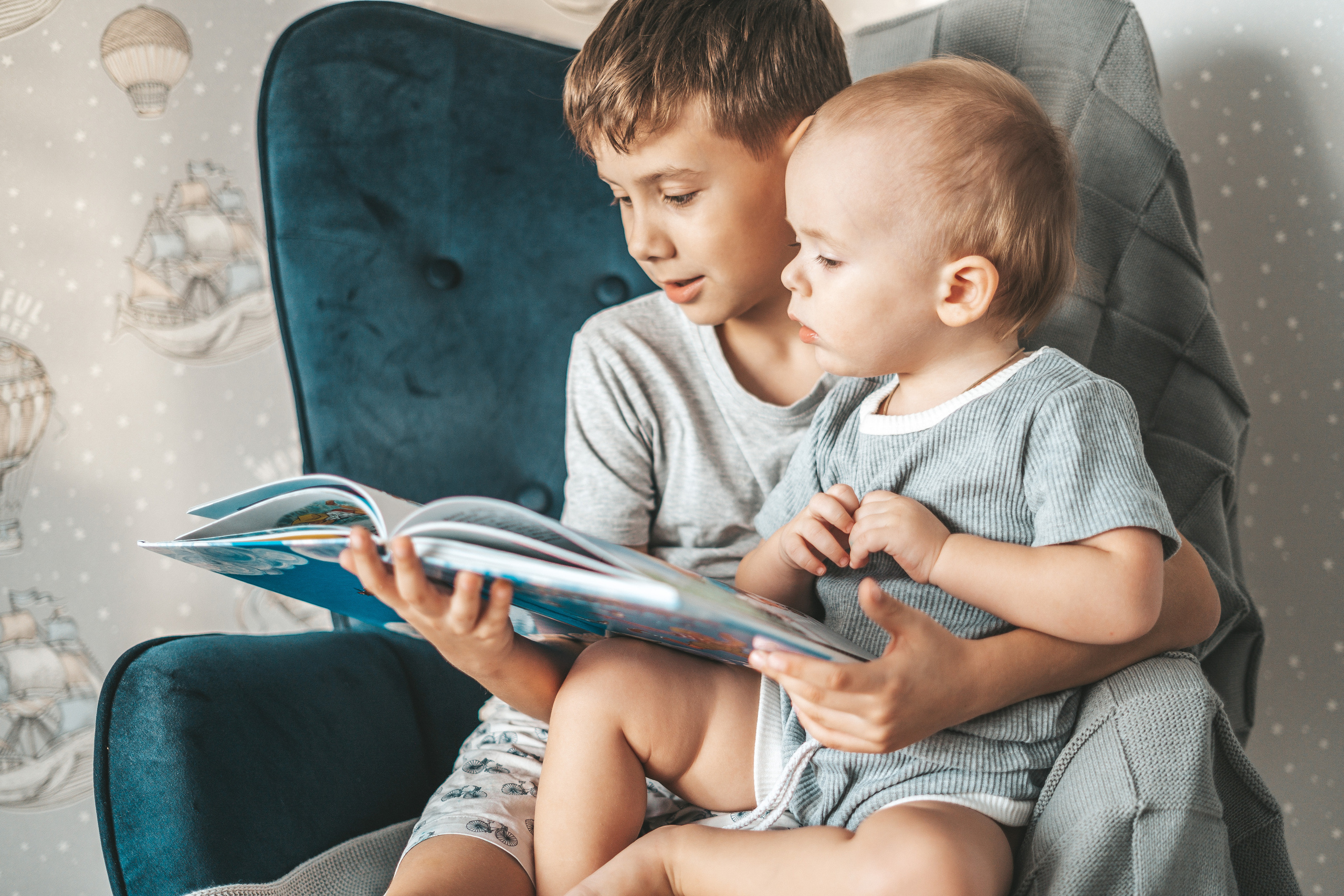 Домашняя съёмка. Семейный детский фотограф видеограф в Омске Юлия Татаринова