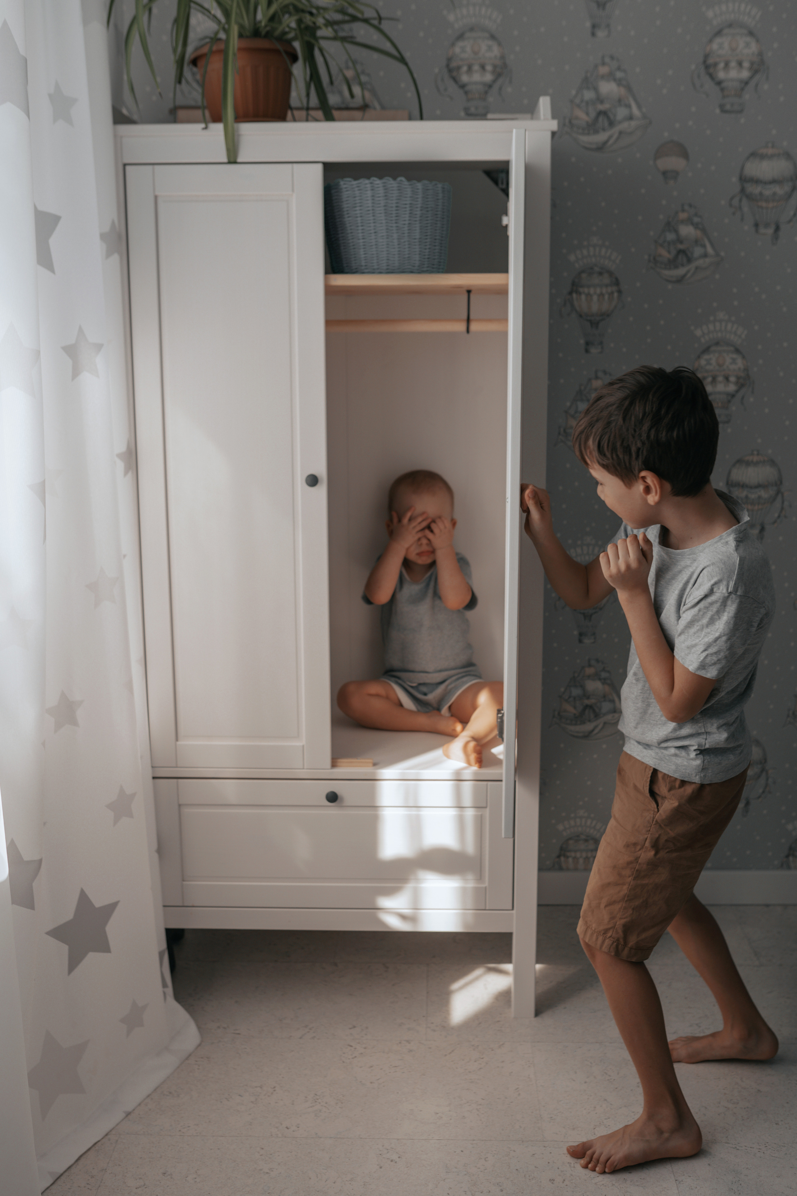 Домашняя съёмка. Семейный детский фотограф видеограф в Омске Юлия Татаринова