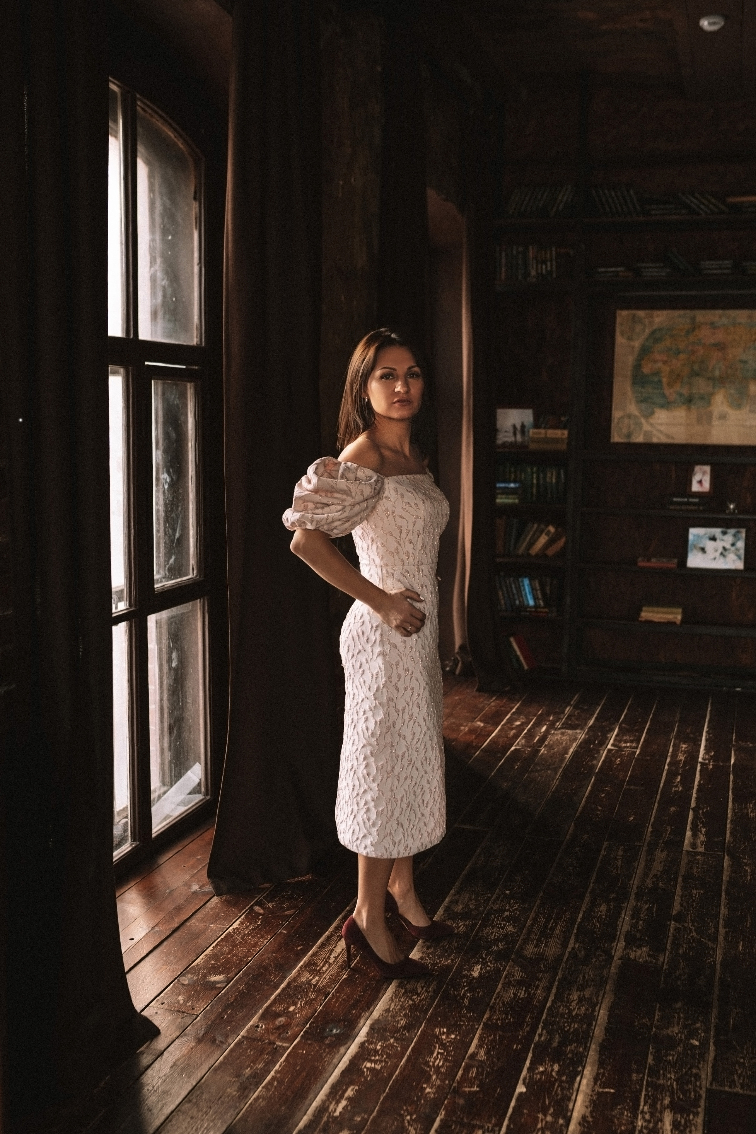 Женский портрет в студии. Семейный детский фотограф видеограф в Омске Юлия Татаринова