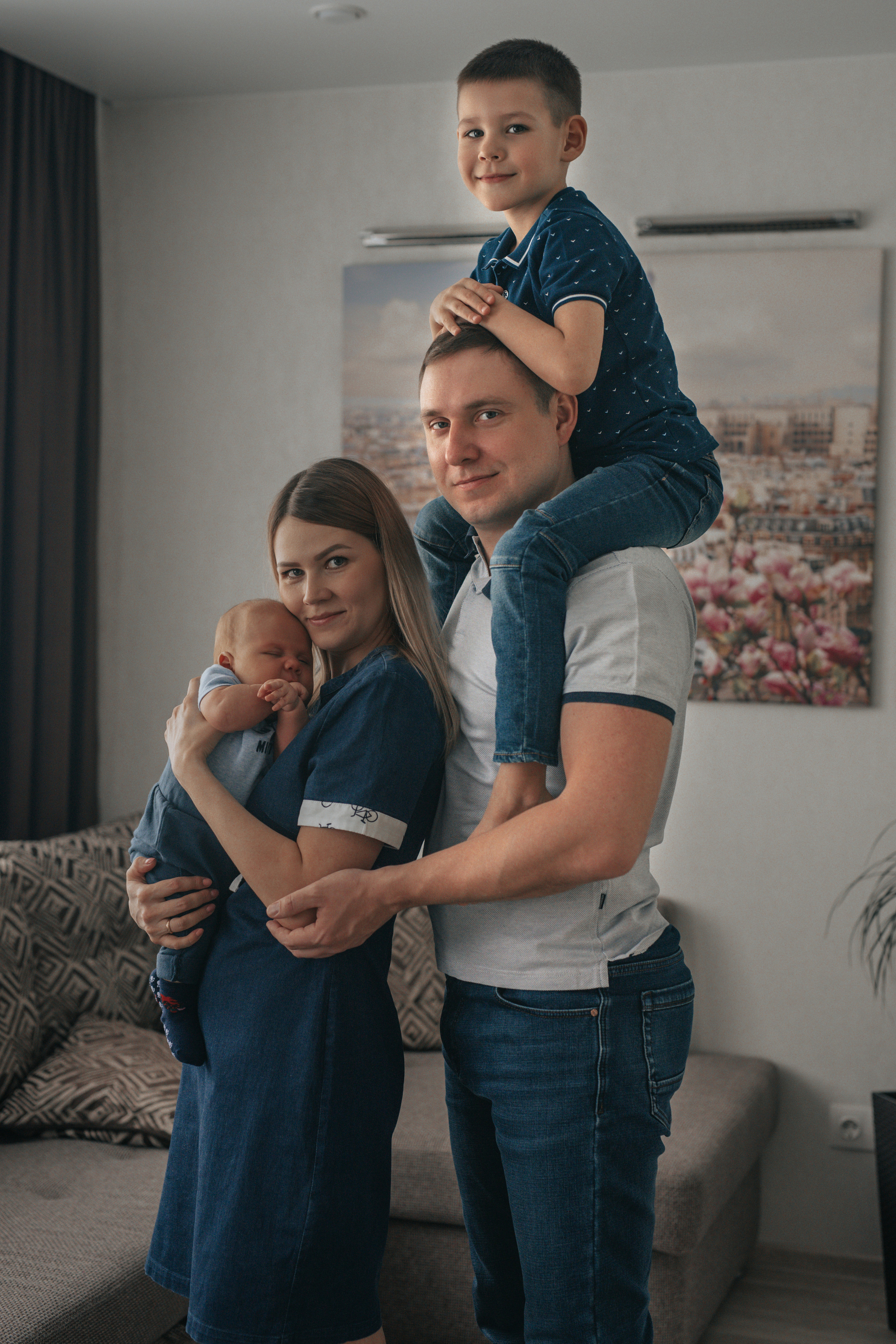 Домашняя съёмка. Семейный детский фотограф видеограф в Омске Юлия Татаринова