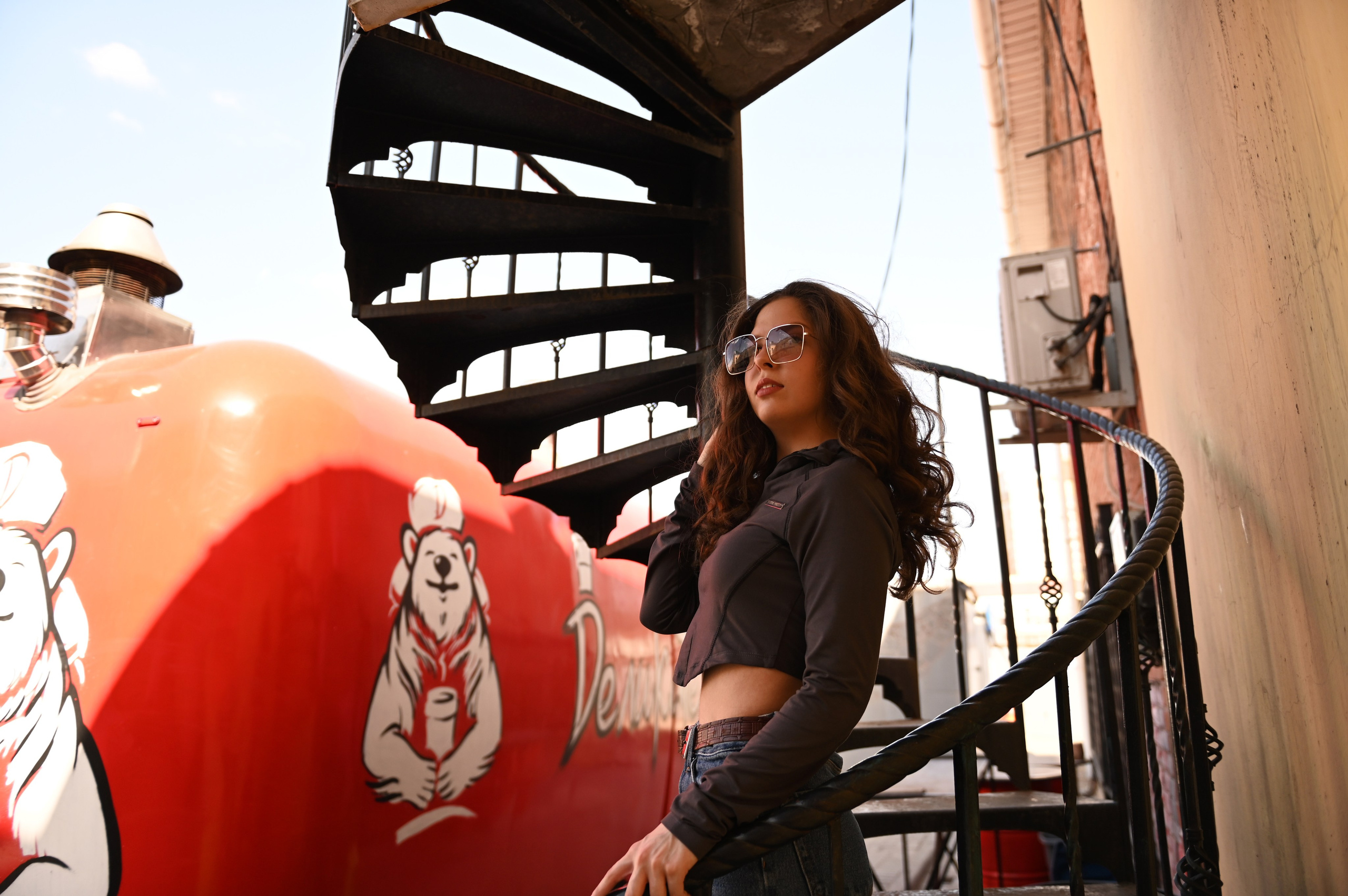 Индивидуальная прогулочная в городе. Свадебный, семейный, детский, контент фотограф в Омске Максим Ильин