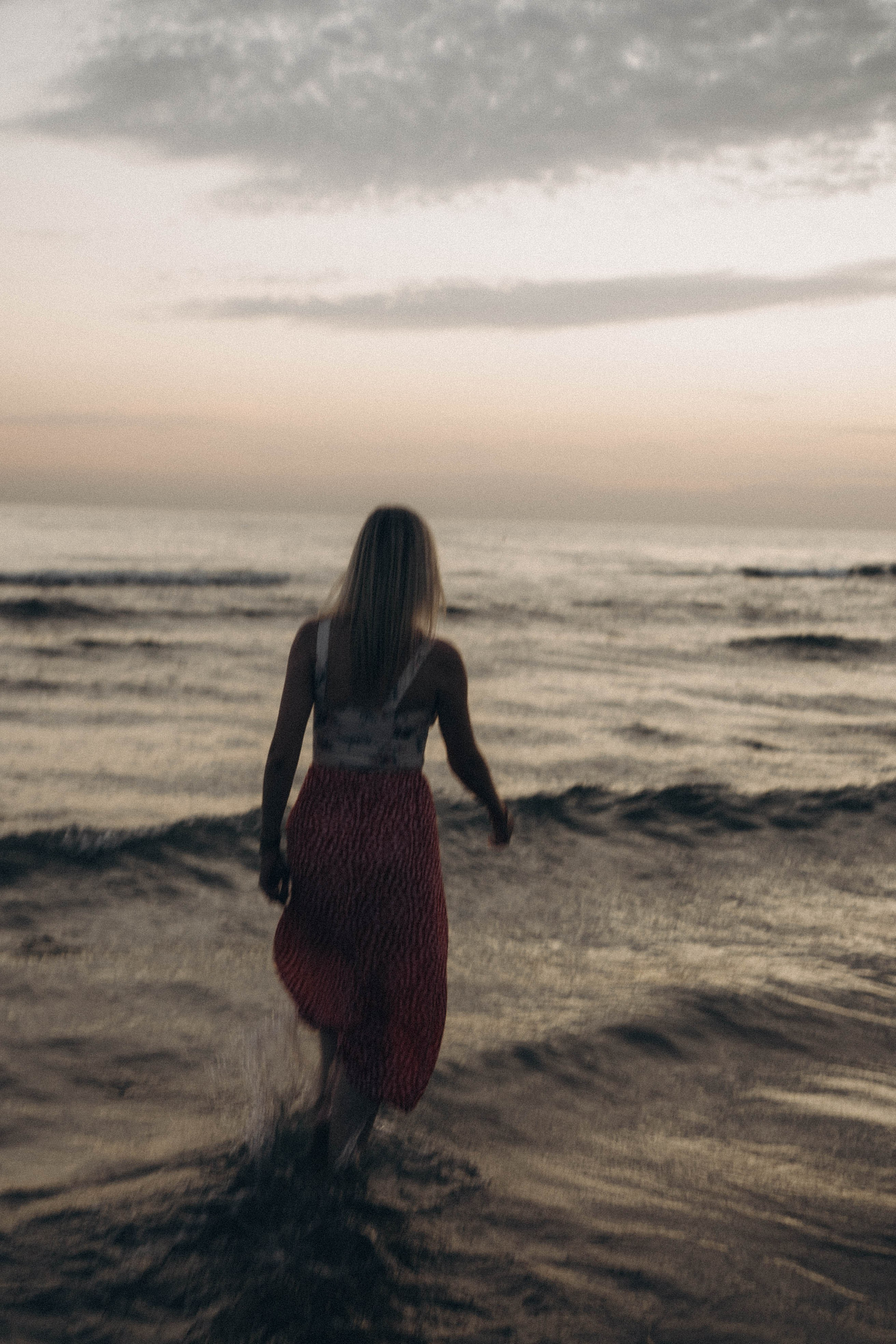 Июльский вечер на берегу черного моря. Профессиональный фотограф, Санкт-Петербург — Виктория Богомолова