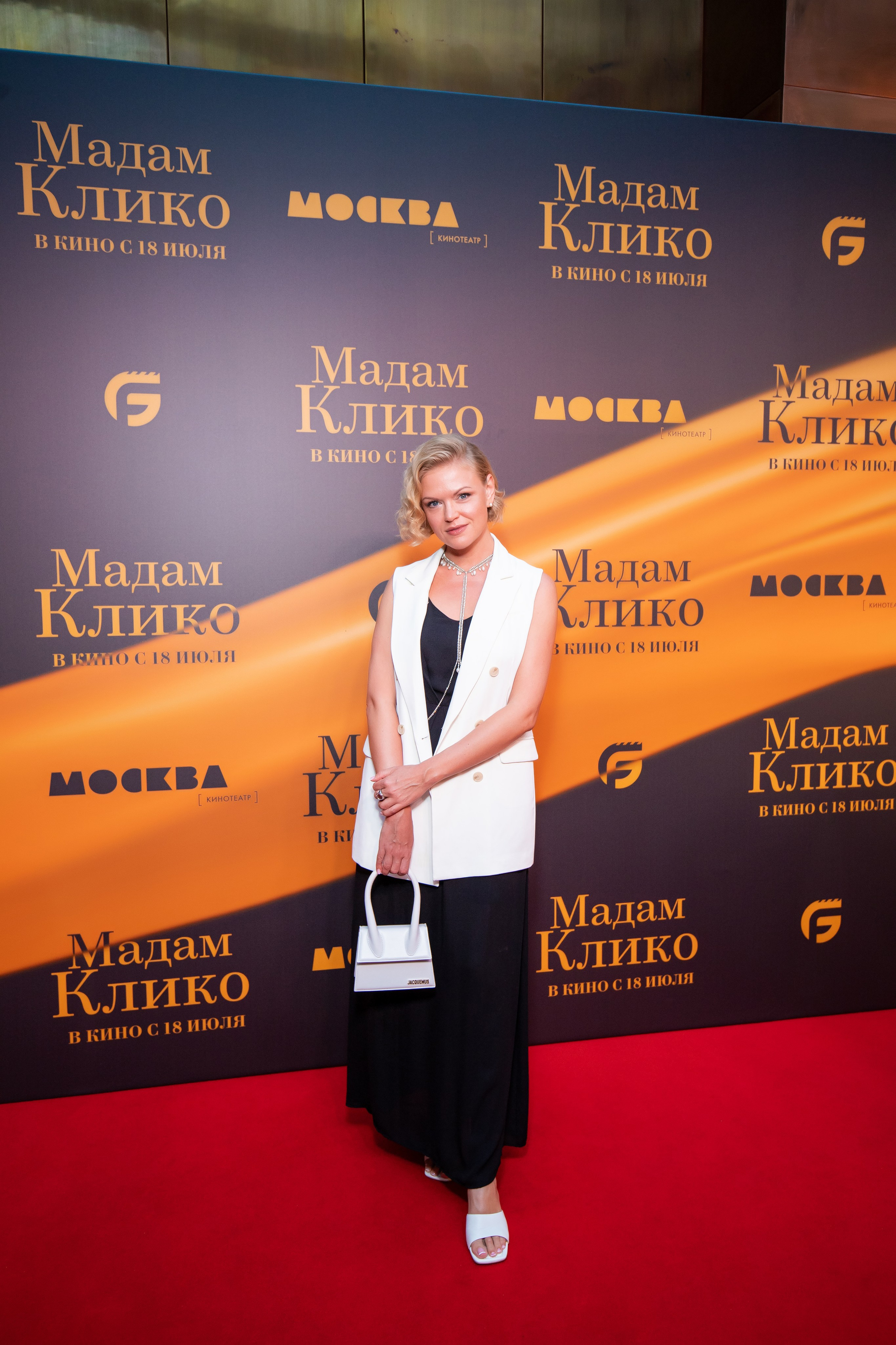 Светская премьера фильма «Мадам Клико». Репортажный и fashion фотограф в Москве Сергей Бардин