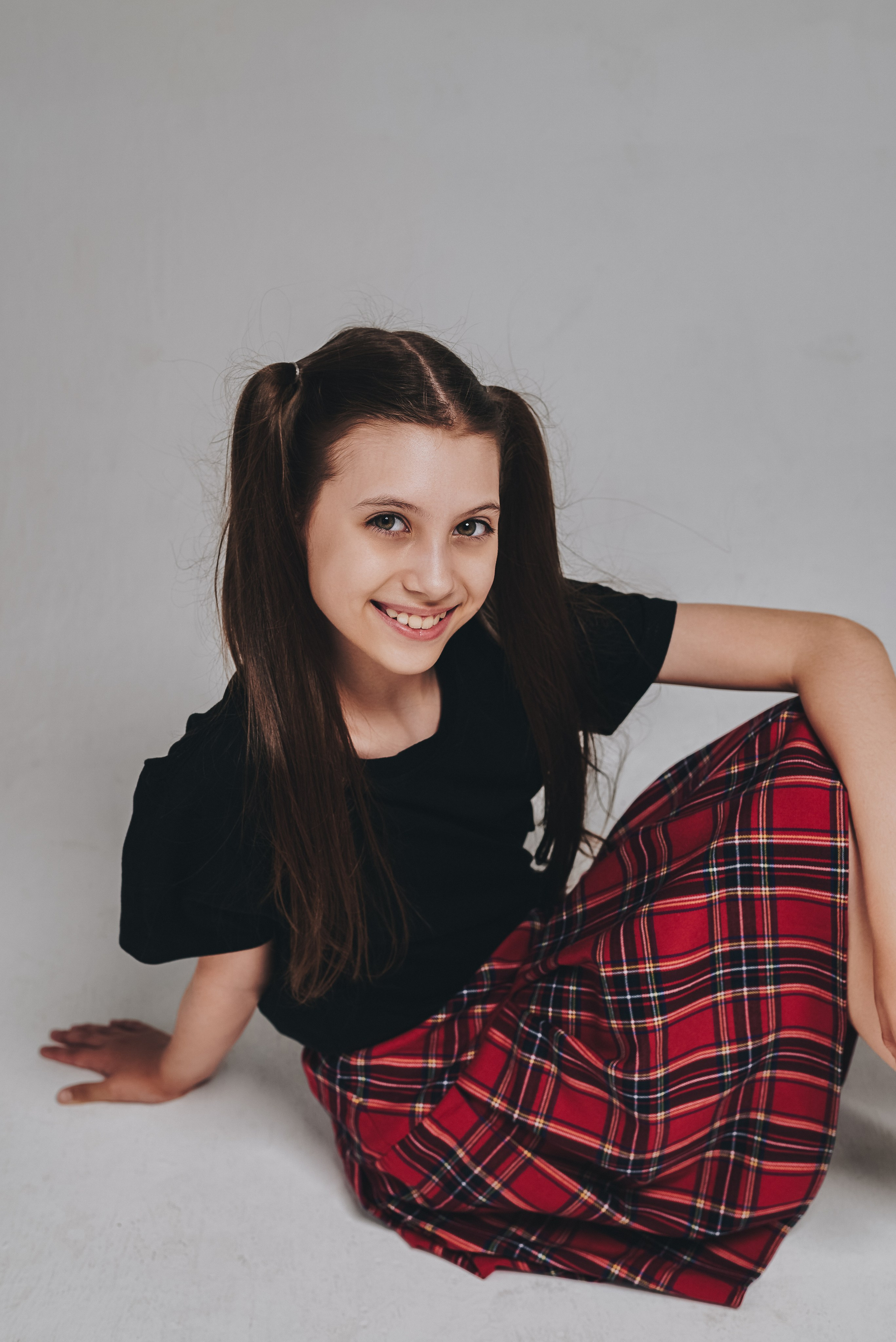 Katya & Anya. Natalia Finch Photography — Family, Kids & Pet Photographer in Chicago, IL