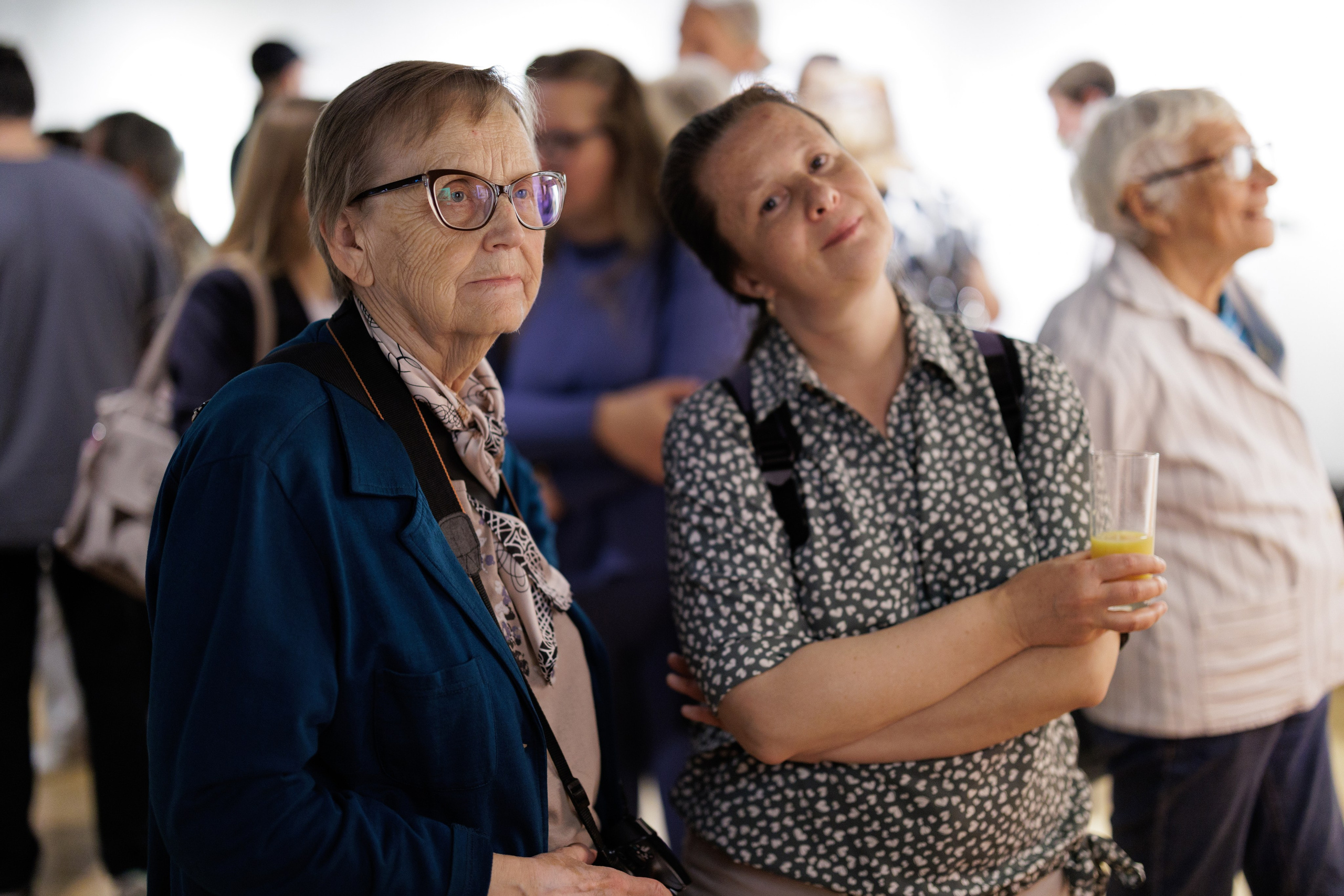 Открытие выставки художника Олега Даутова в Камерном театре. Фотограф в Воронеже Галина Фурсова