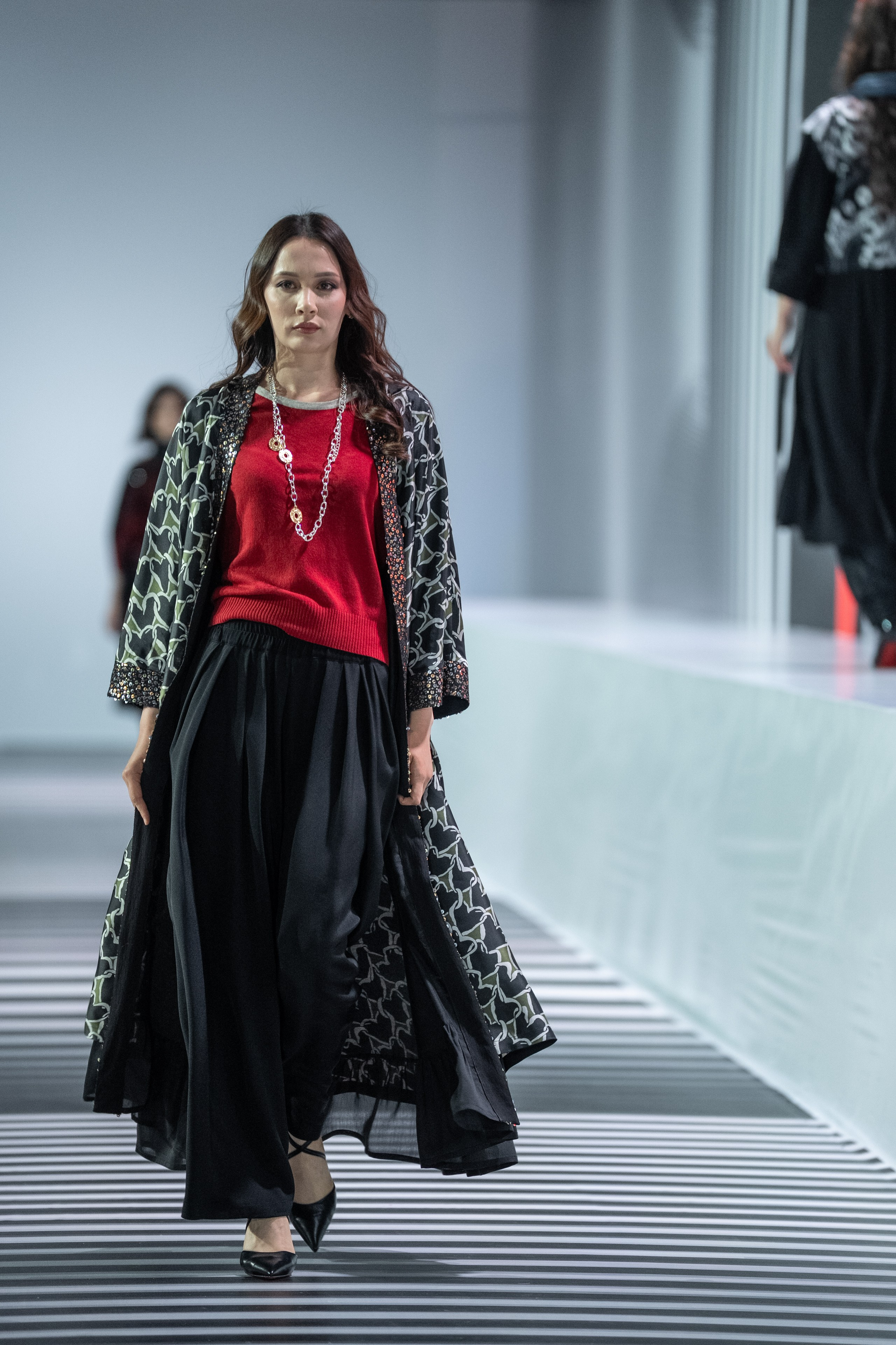 Brad YEARLAN ZHOLDASBEK. Сайт Алматинского НЮ АРТ, будуар и фэшн фотографа Дениса Карпенко