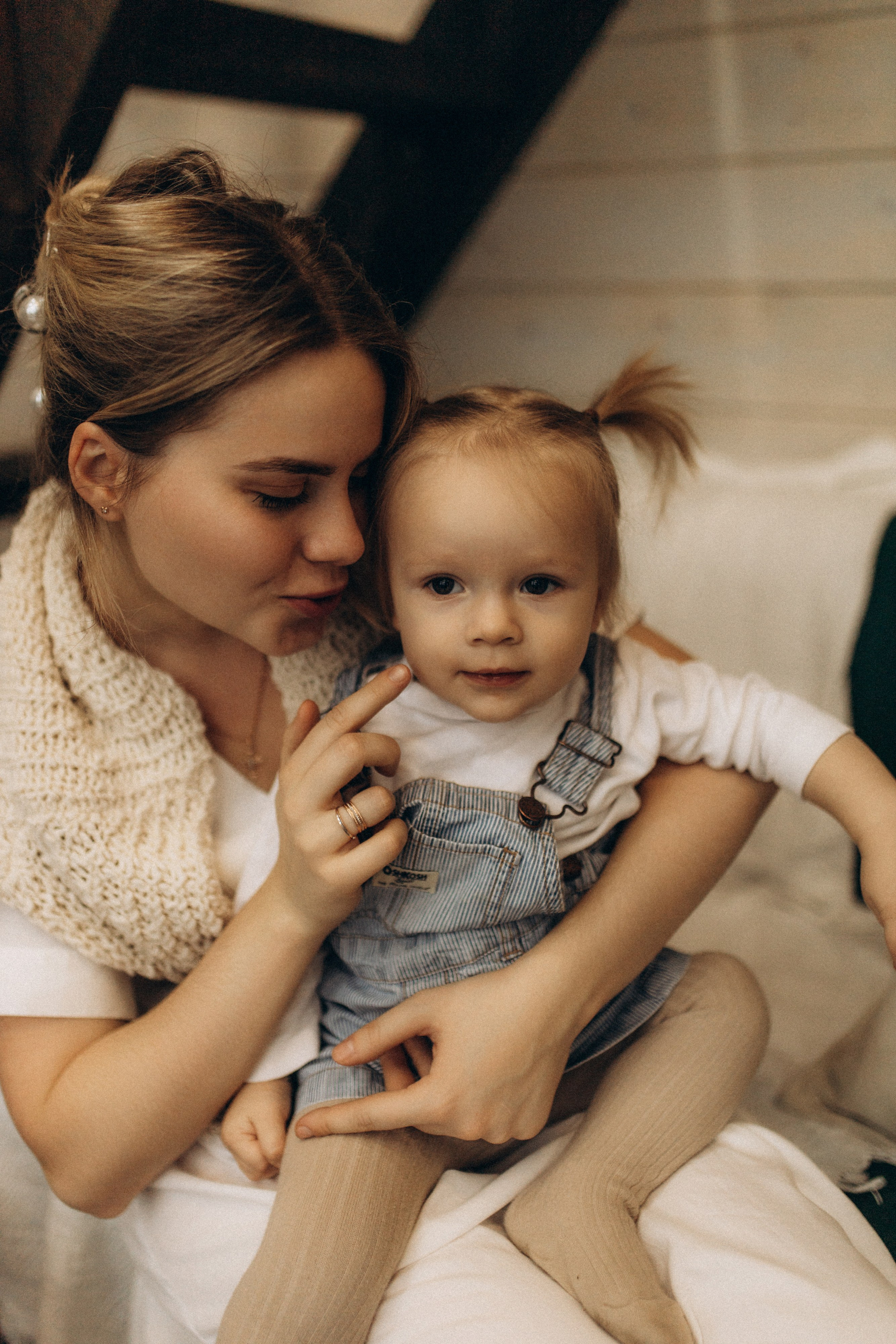 Алиса и мама. Семейный фотограф Губкин/Старый Оскол