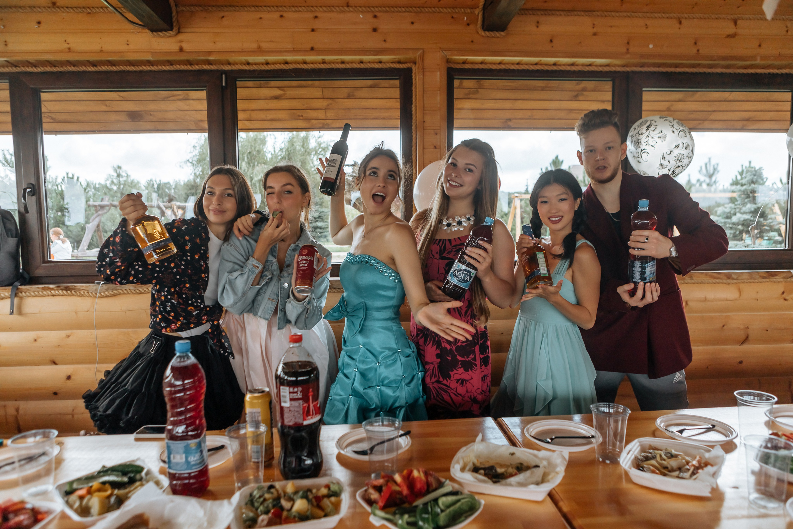 Свадьба в стиле 90х. Свадебный фотограф  Калининград | Москва|