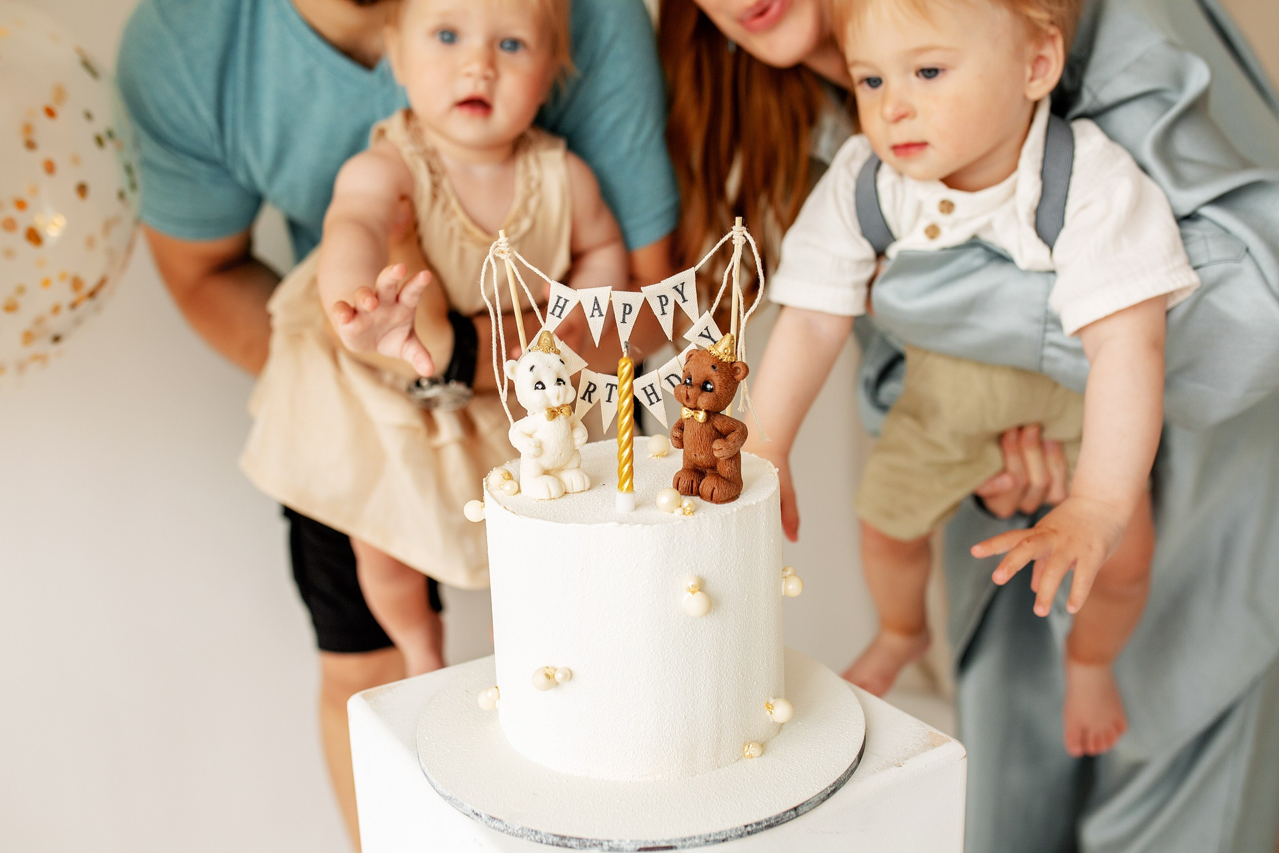 ВАРЯ и ИЛЬЯ 1 год. Фотограф новорожденных Оксана Полевская