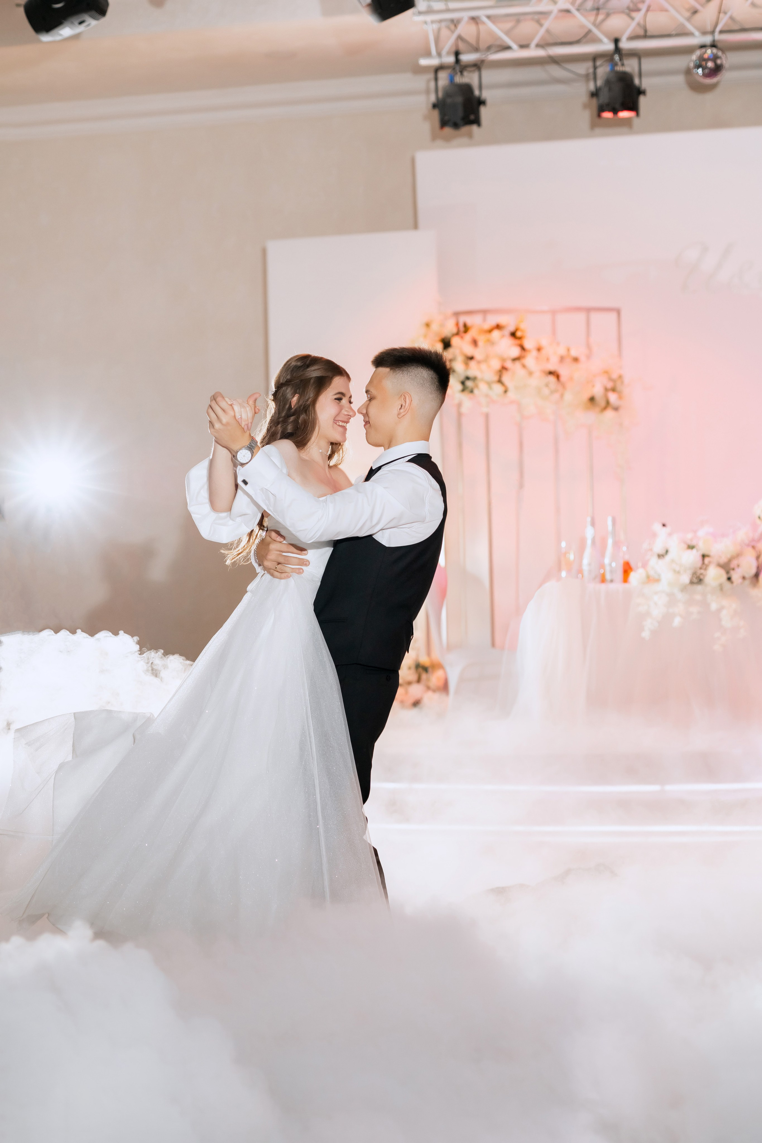 Иван и Ксения. Свадебный и семейный фотограф в городе Россошь и Воронежской области