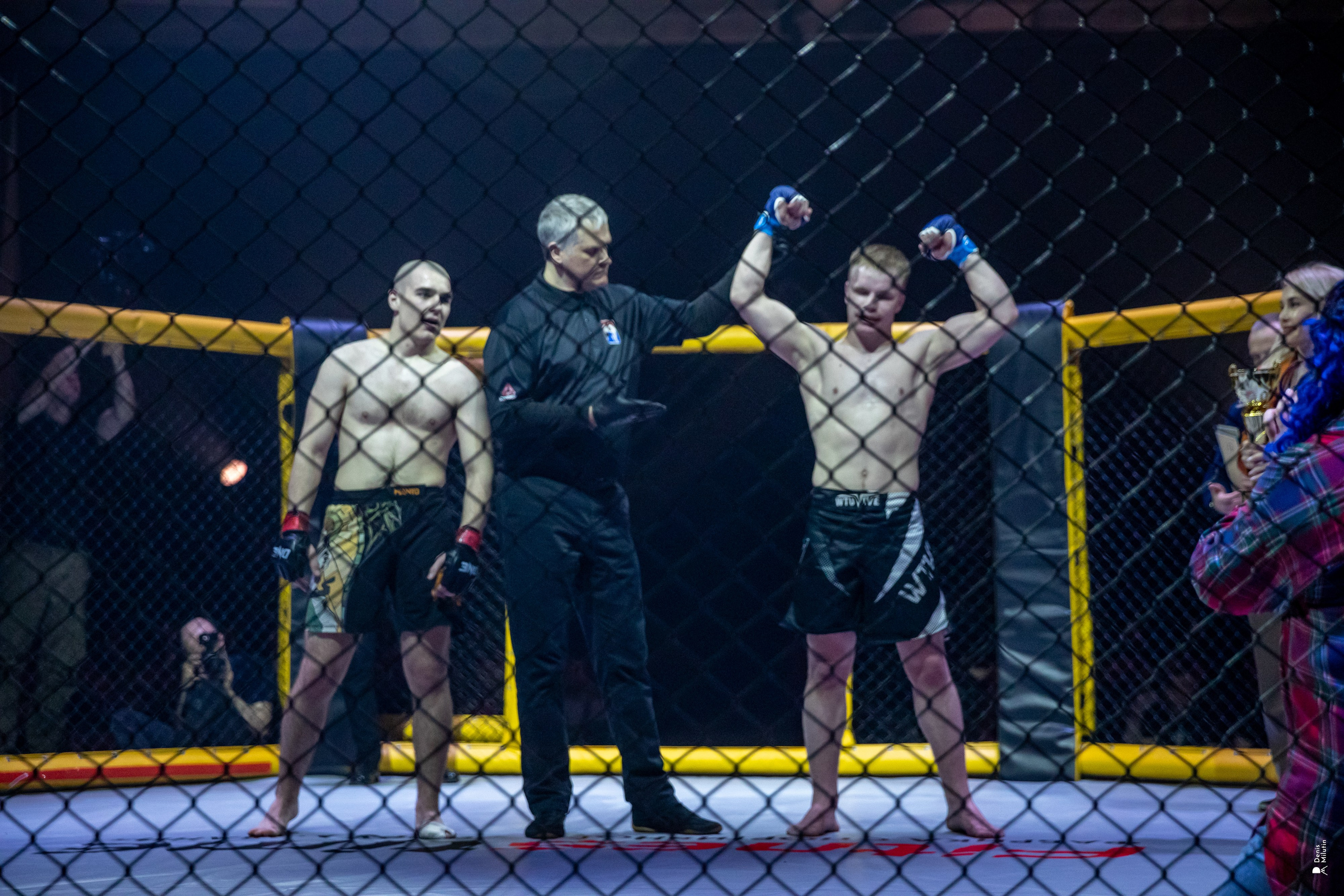 Бои в клетке «Северный Воин». Портретный фотограф Денис Милютин