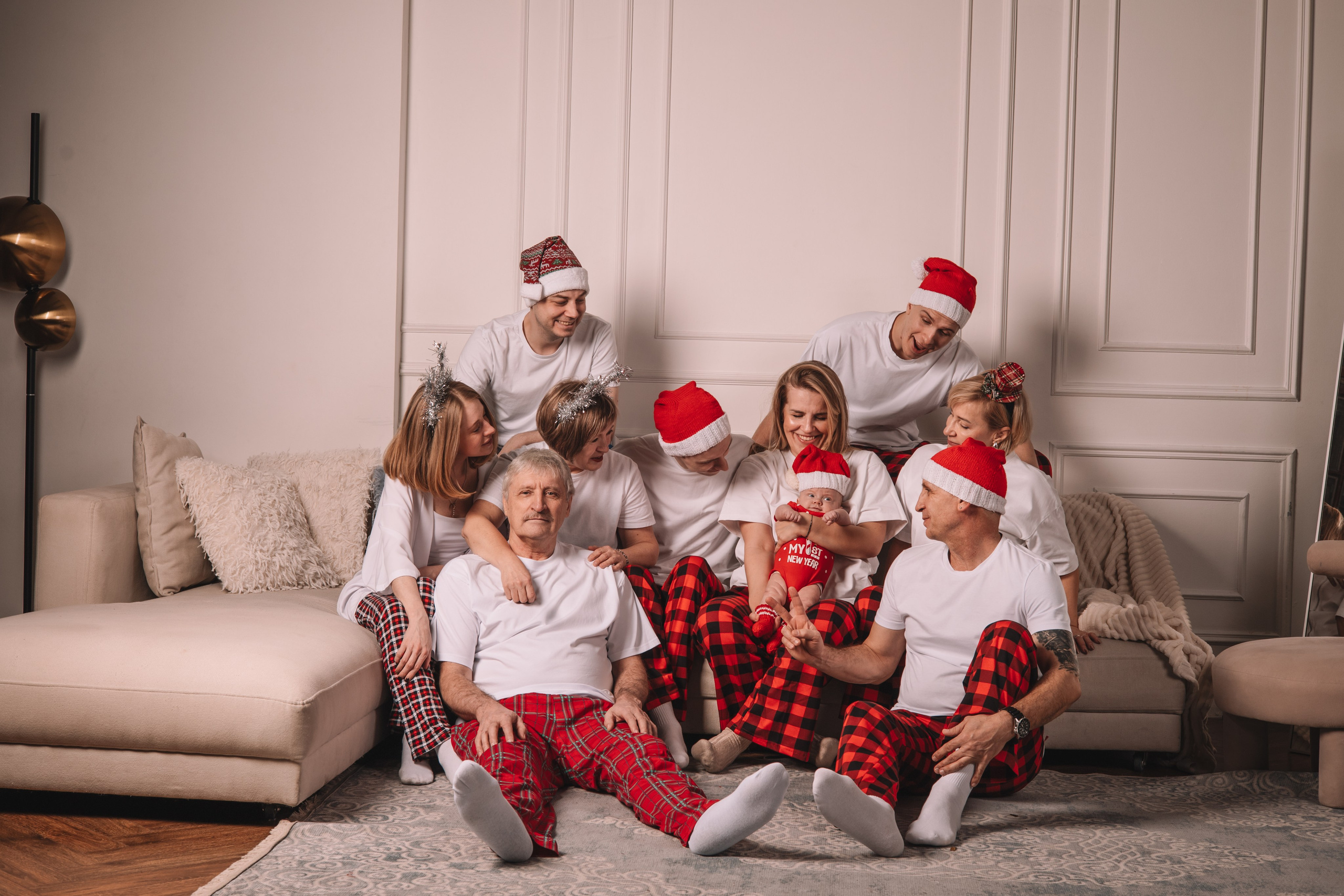 Мой самый юный клиент привел всю семью на съемку!