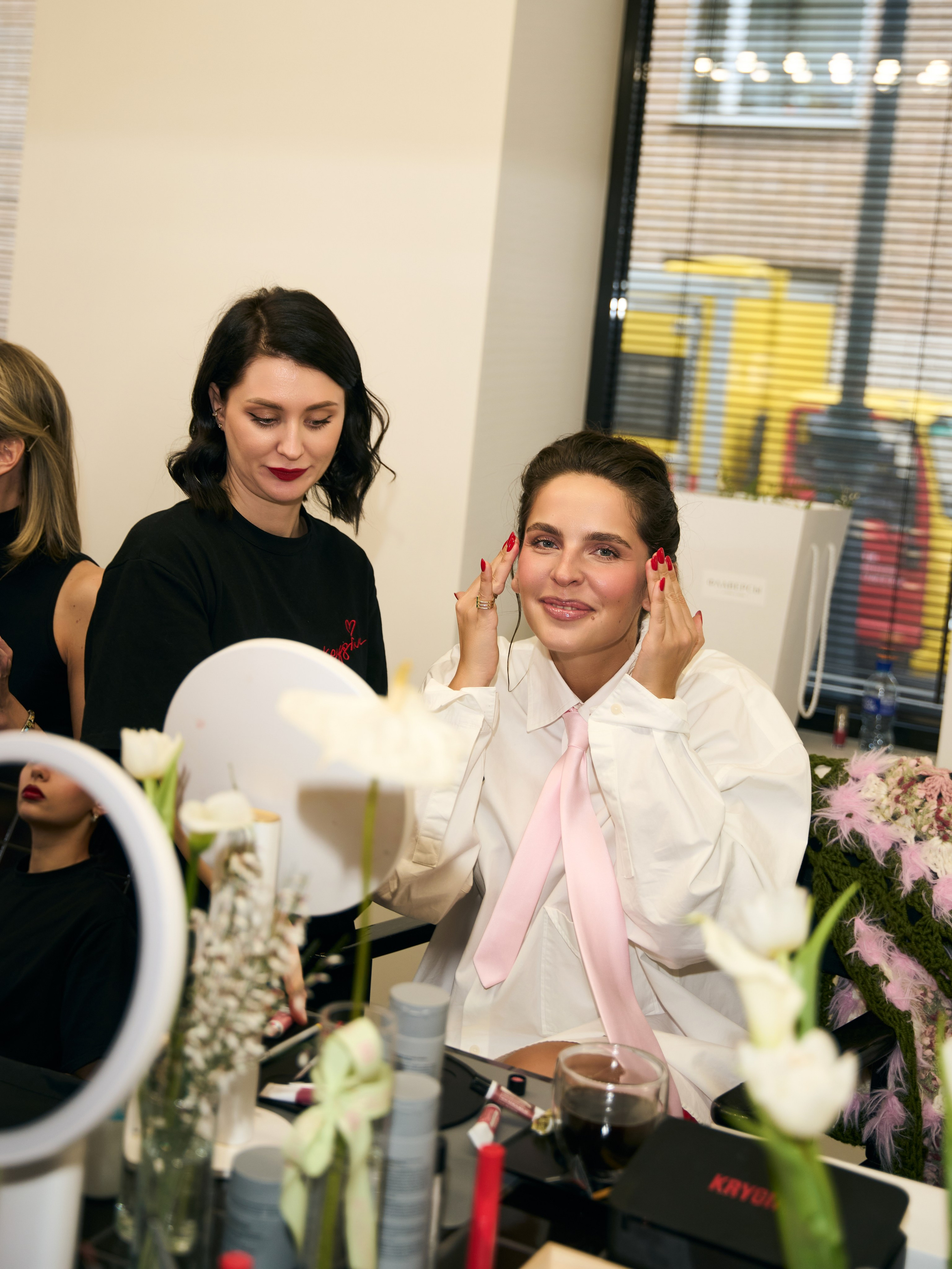 KRYGINA STUDIO X PEOPLETALK. ART фотограф NBIRDIE