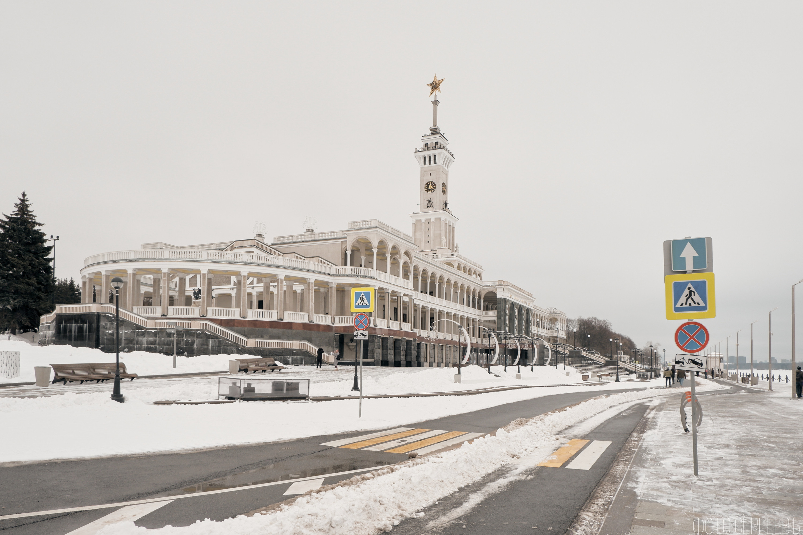 Северный Речной Вокзал. Москва. Зима. Fujifilm X-A5 XC 15-45mm