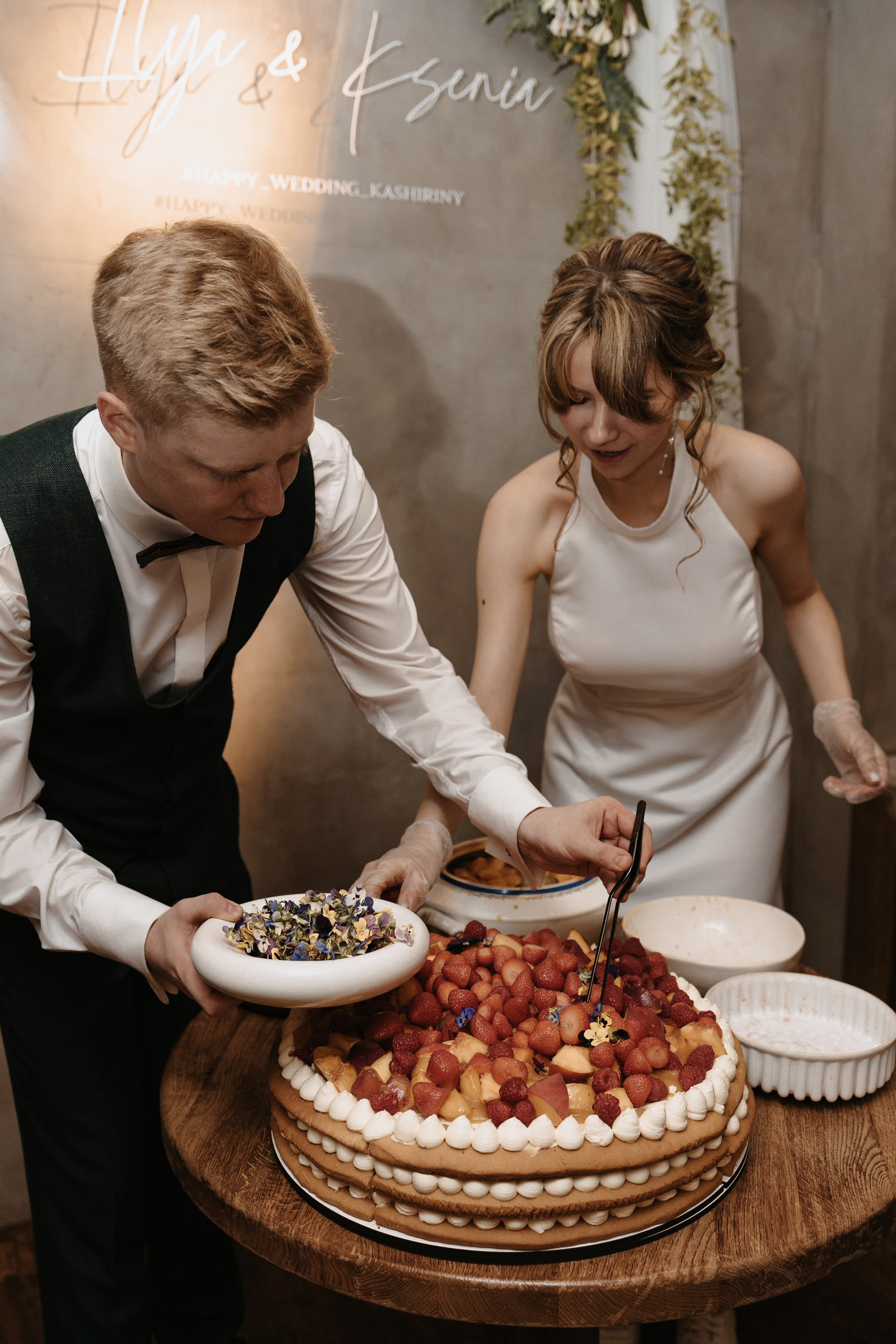 Илья и Ксюша (2024). Свадебный и семейный фотограф в Москве Яна Шувалова