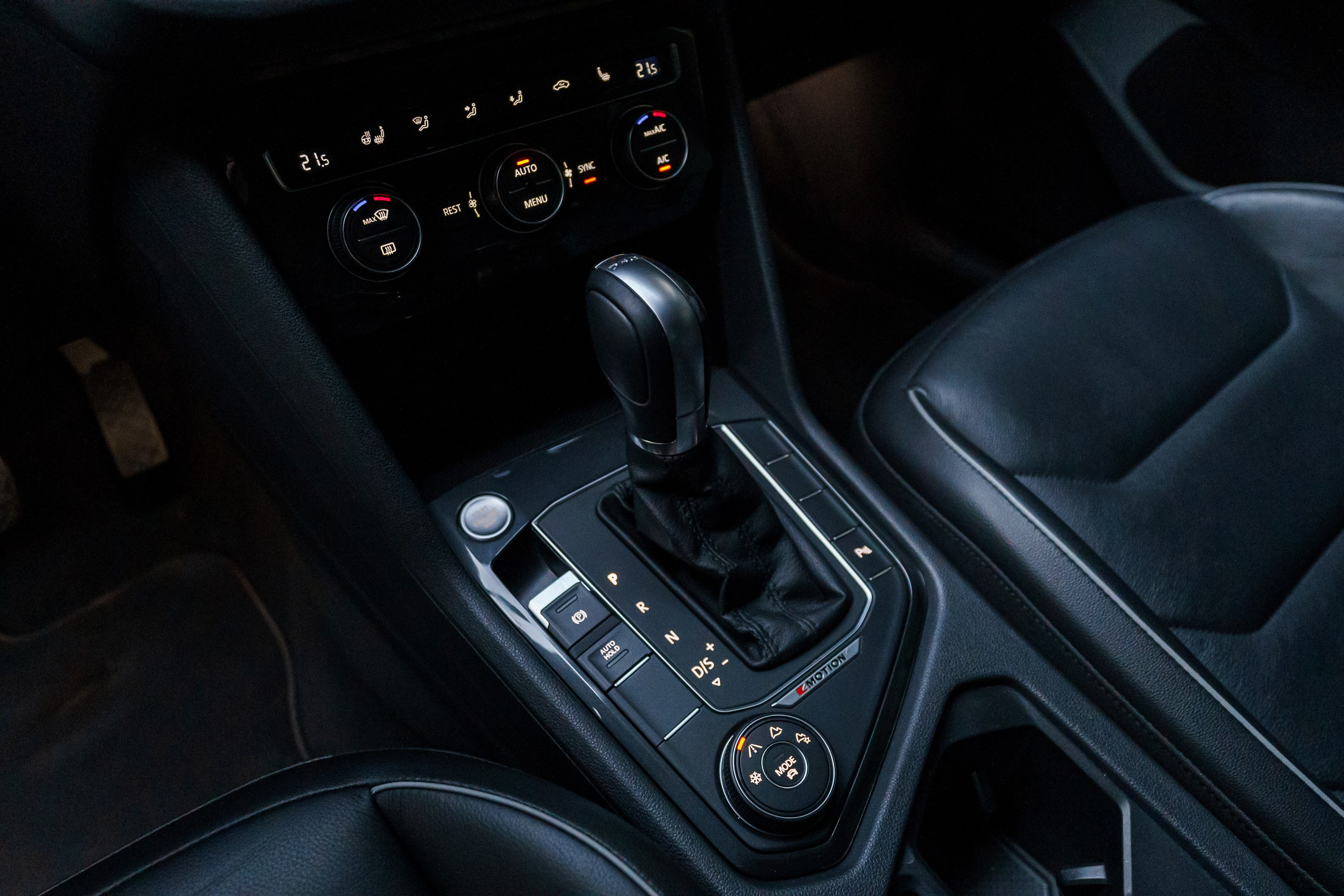 Съёмка автомобилей на продажу. Автомобильный фотограф в Москве | Базилев Александр