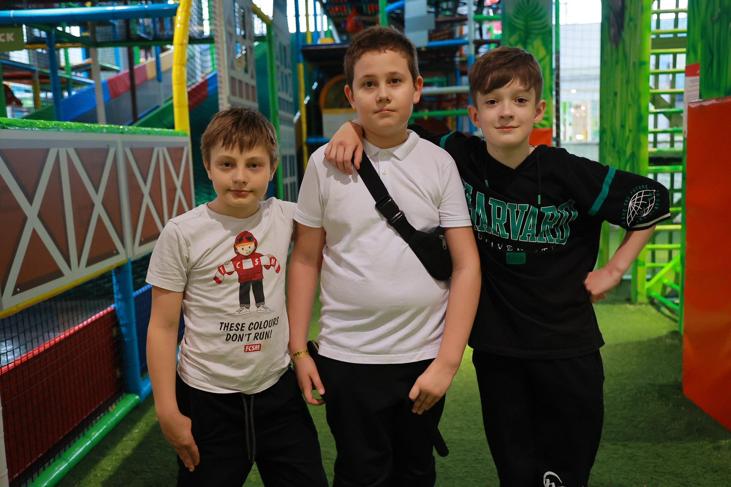 Семейный поход в игровой центр. Выпускные альбомы в Москве и Московской области