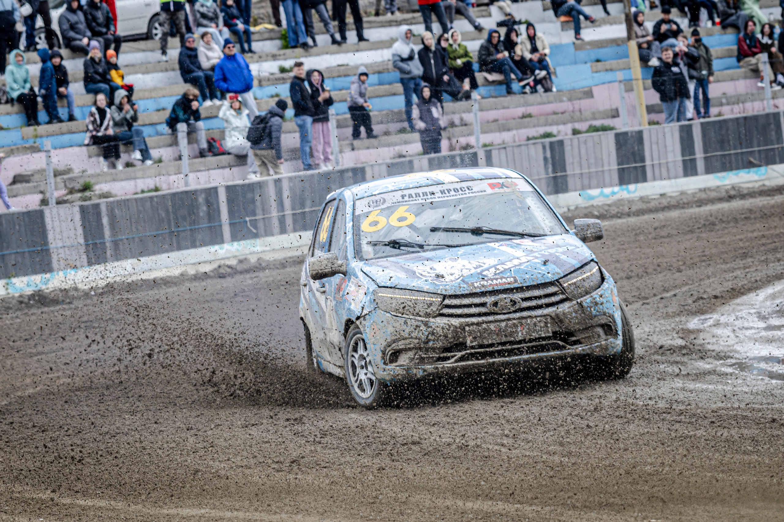 Автогонки на гаревой дорожке. Bertran Ordo