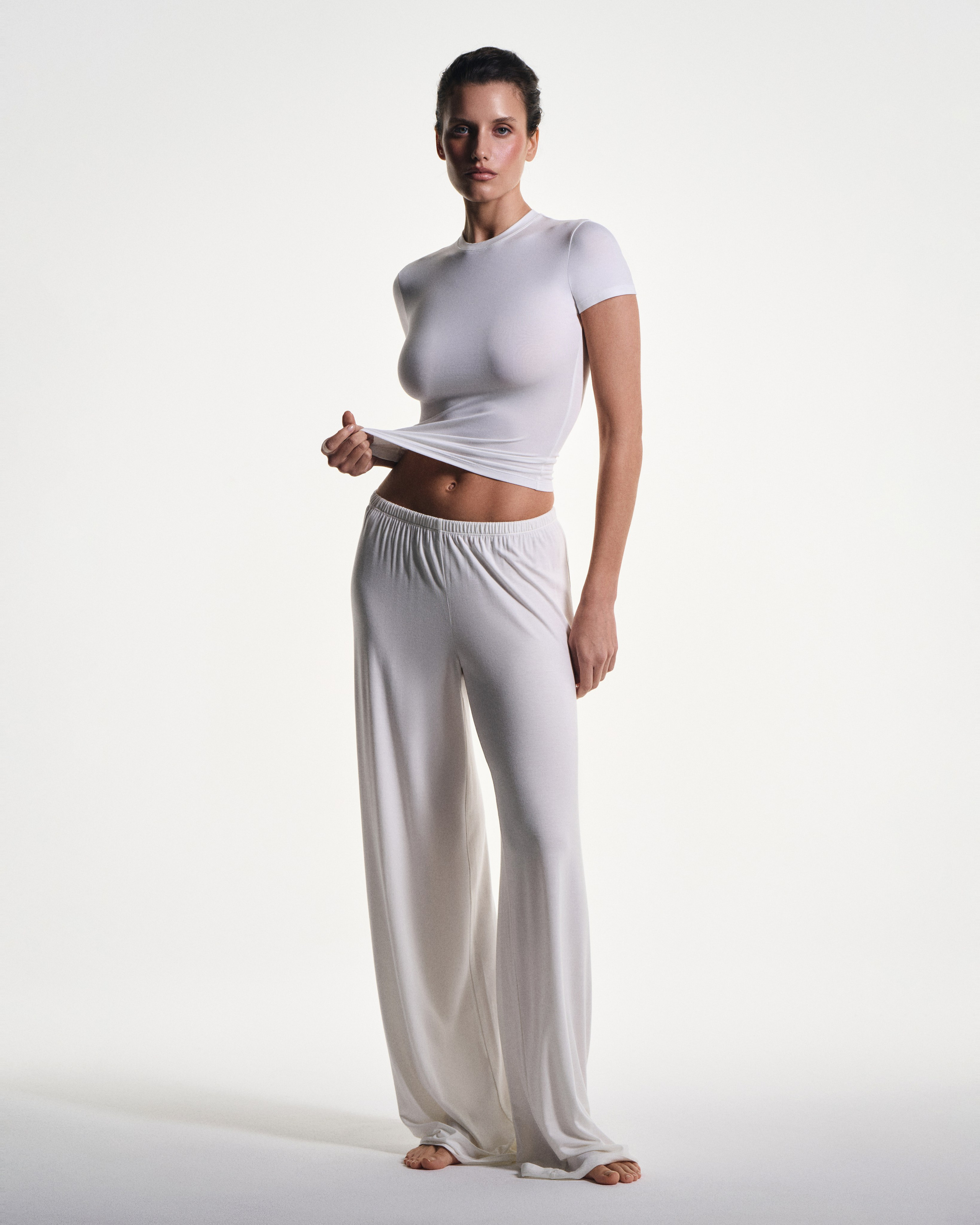 ANIMAVESTRA lookbook. Nadezhda Diskant is a Moscow and Saint Petersburg based photographer