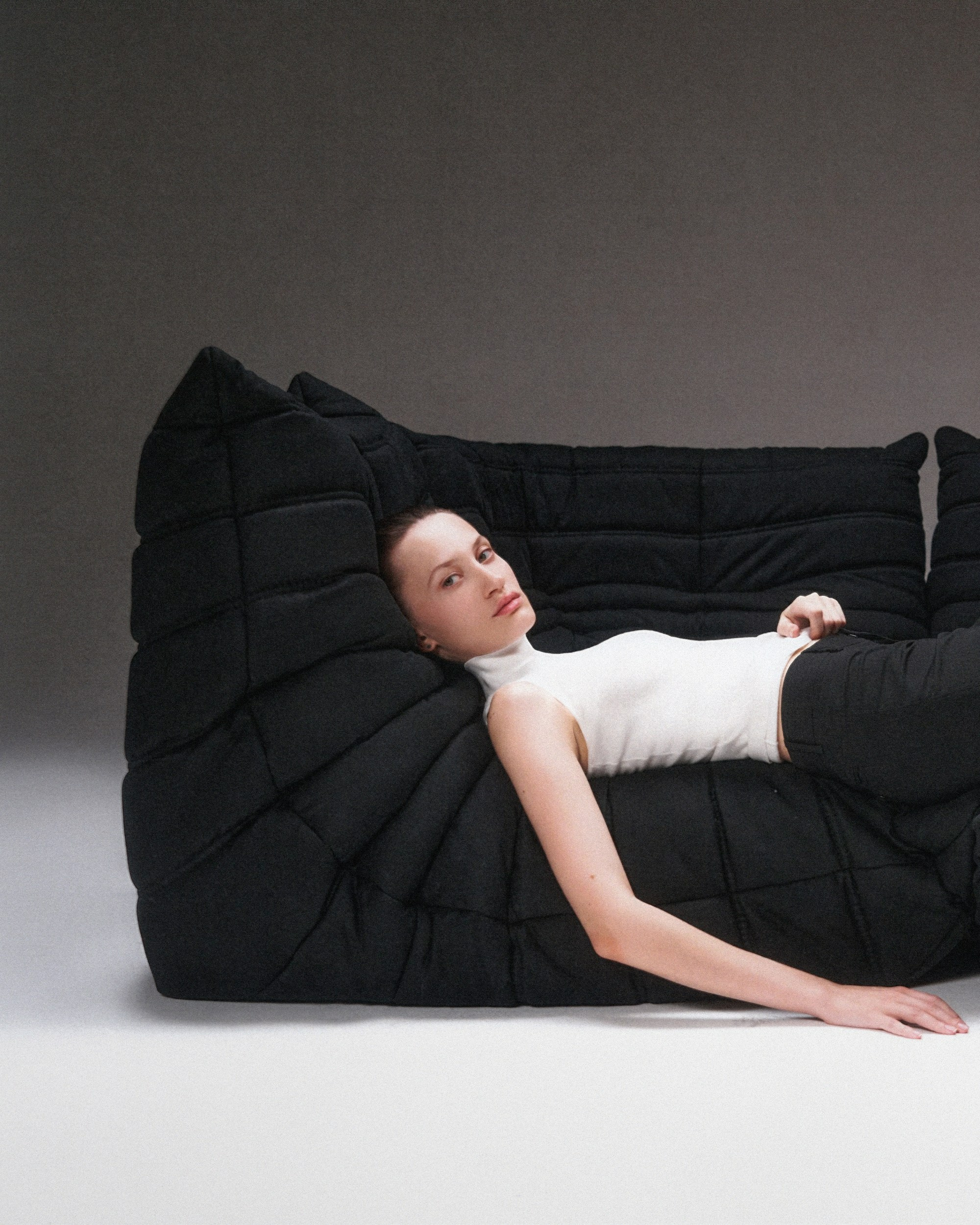Ihavefabrics. Nadezhda Diskant is a Moscow and Saint Petersburg based photographer