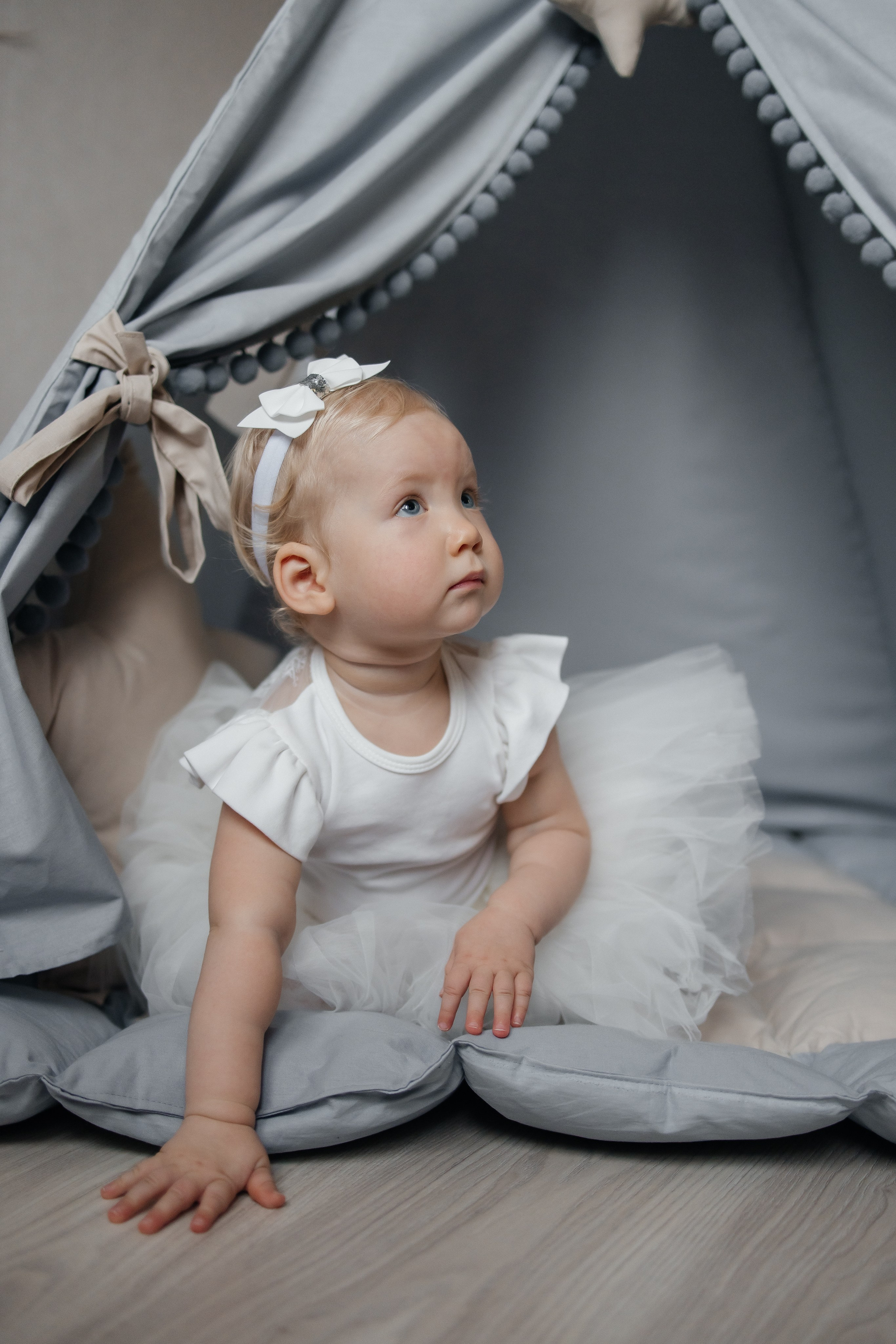 1 годик Еве (домашняя съемка). Профессиональный фотограф Кристина Искусных. Талдом- Москва