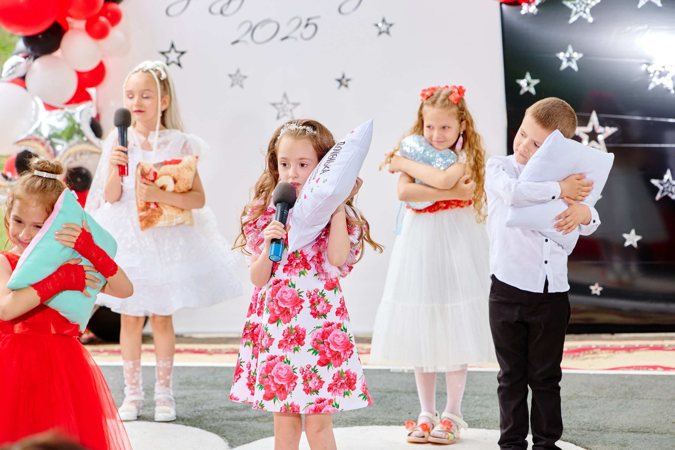 Выпускной 45 сад. Фотограф Выпускные альбомы Таганрог Сергей Коробченко