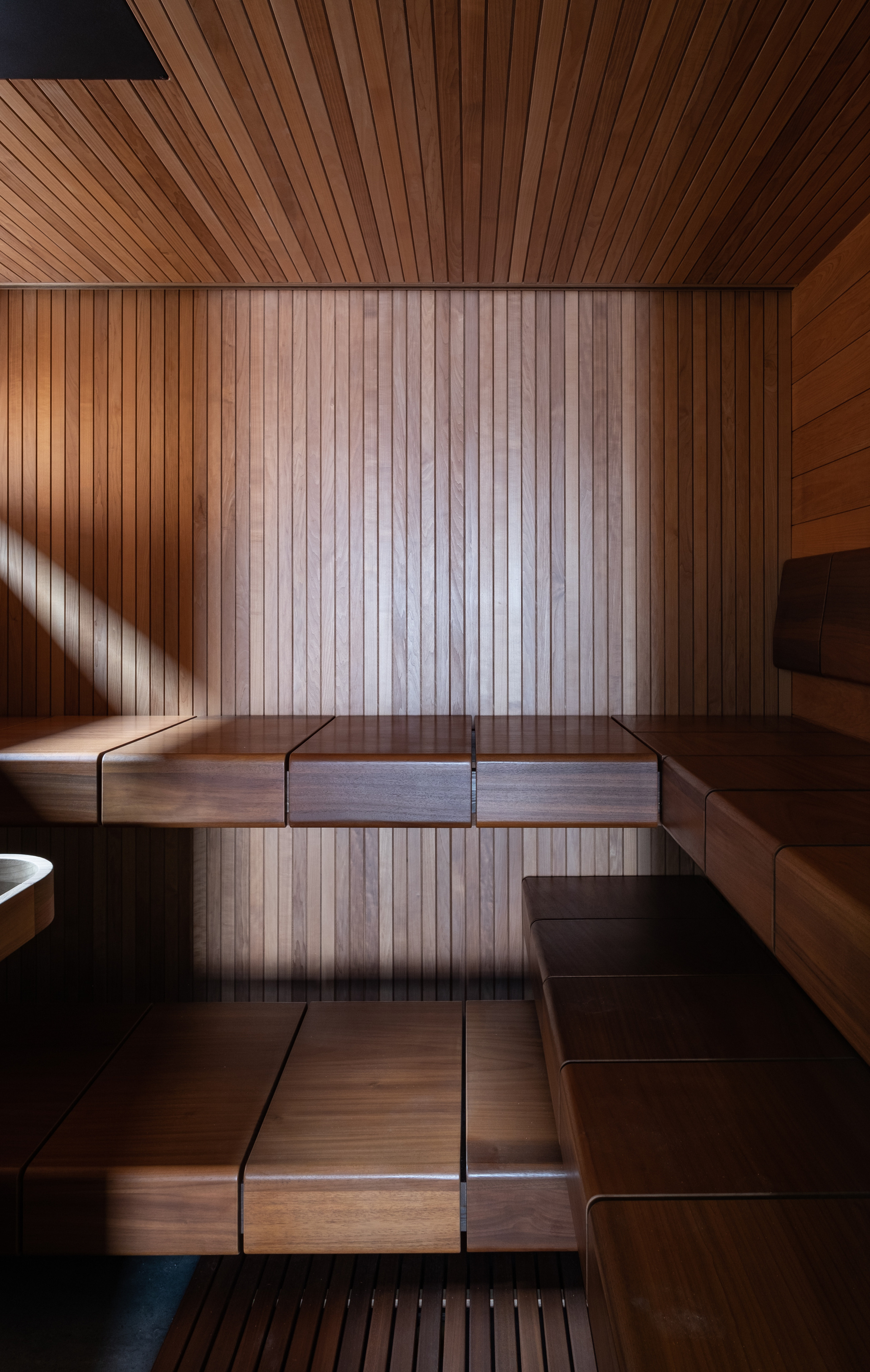 История на Суходольском озере. Творческая мастерская