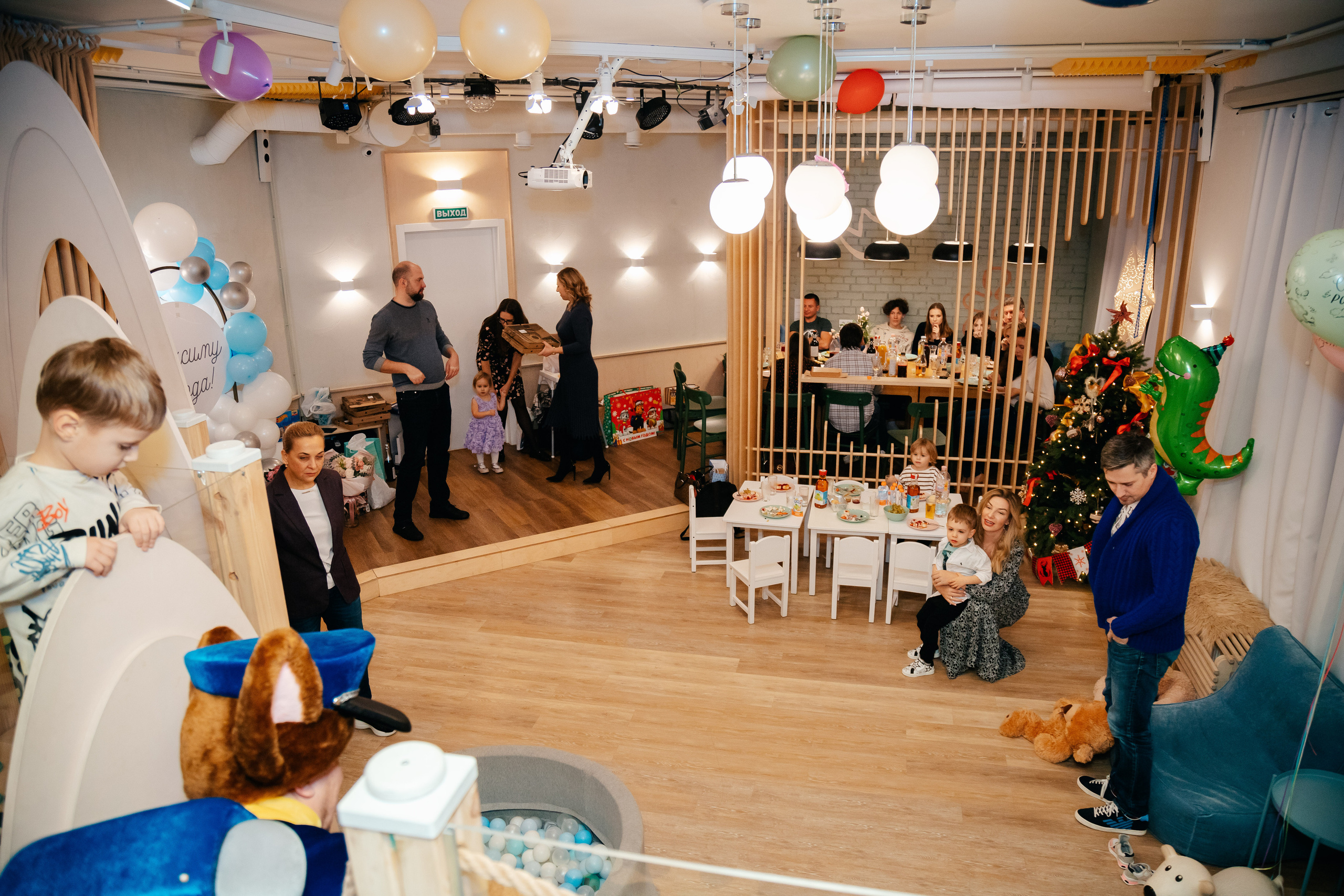 Беби Хауз. День Рождения Максима. Семейный lifestyle фотограф в Санкт-Петербурге Людмила Пахомова
