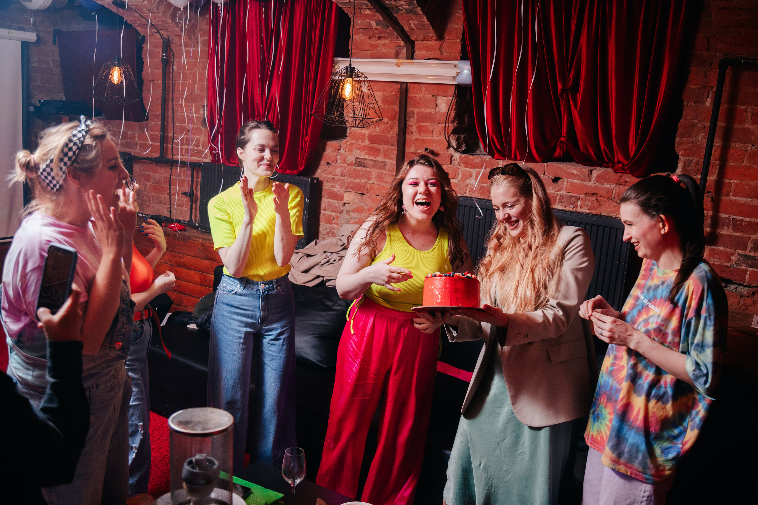 Девичник у Алеси. Семейный lifestyle фотограф в Санкт-Петербурге Людмила Пахомова