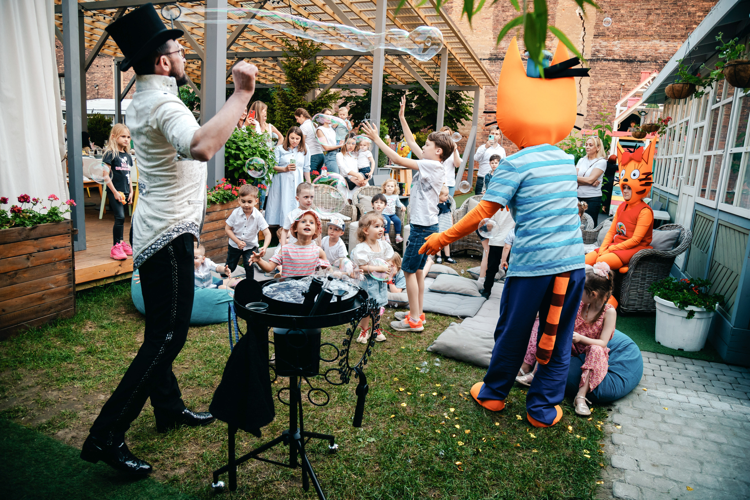 Ресторан Пряности и Радости. Лёне 2,5 годика. Семейный lifestyle фотограф в Санкт-Петербурге Людмила Пахомова