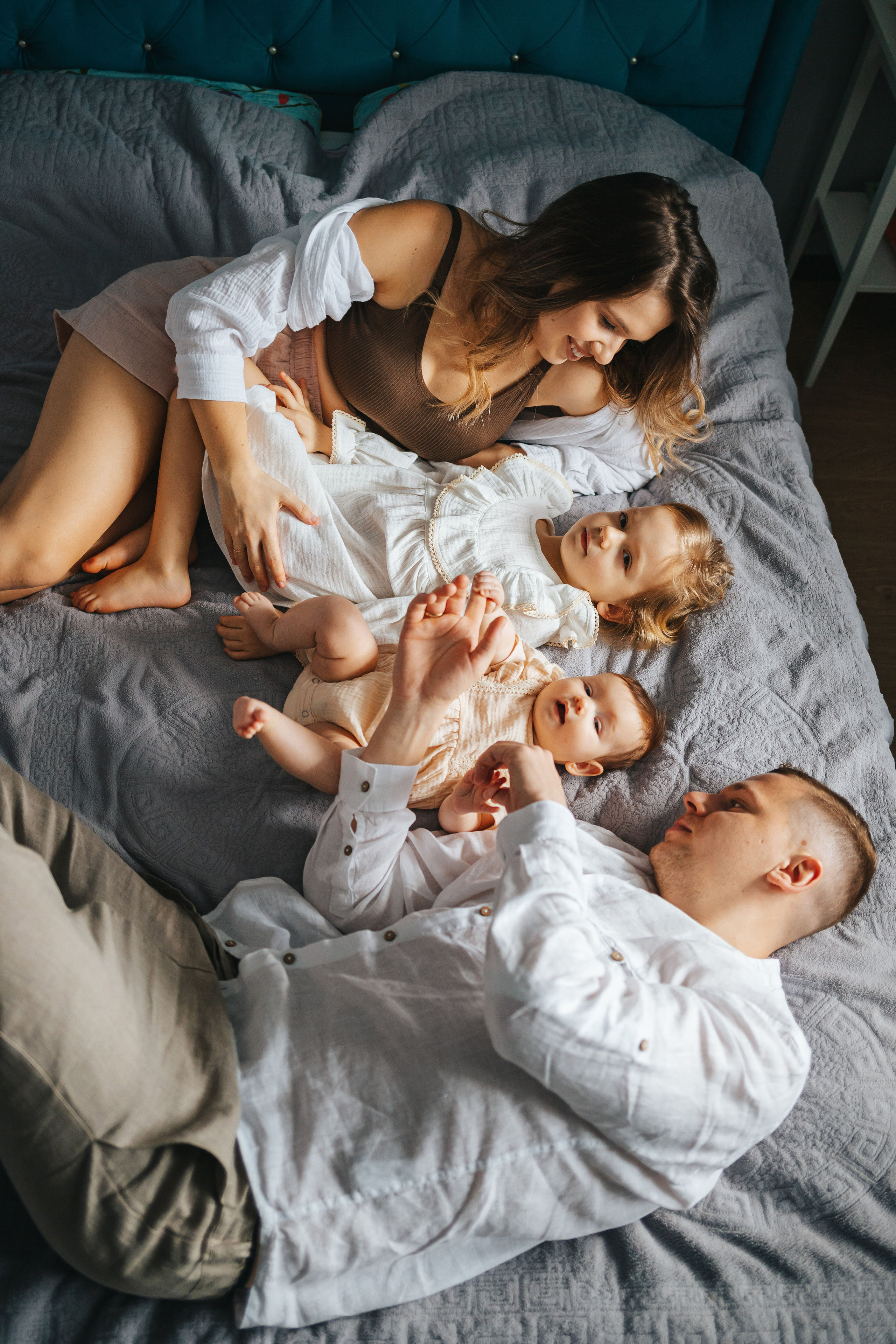 Серёжа, Кристина, Варя, Маша. Семейный lifestyle фотограф в Санкт-Петербурге Людмила Пахомова