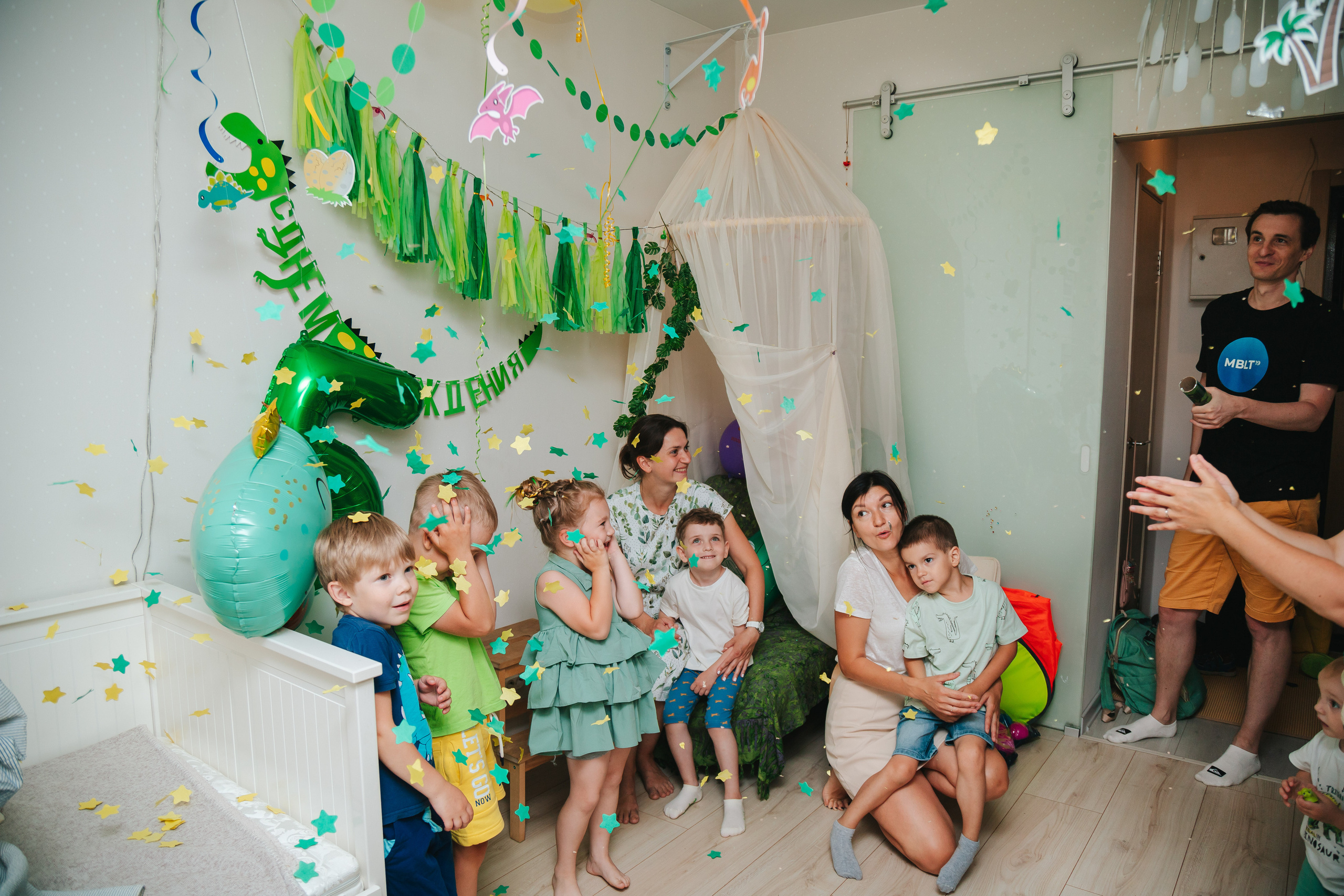 День Рождения Марьяны. Домашний фоторепортаж. Семейный lifestyle фотограф в Санкт-Петербурге Людмила Пахомова