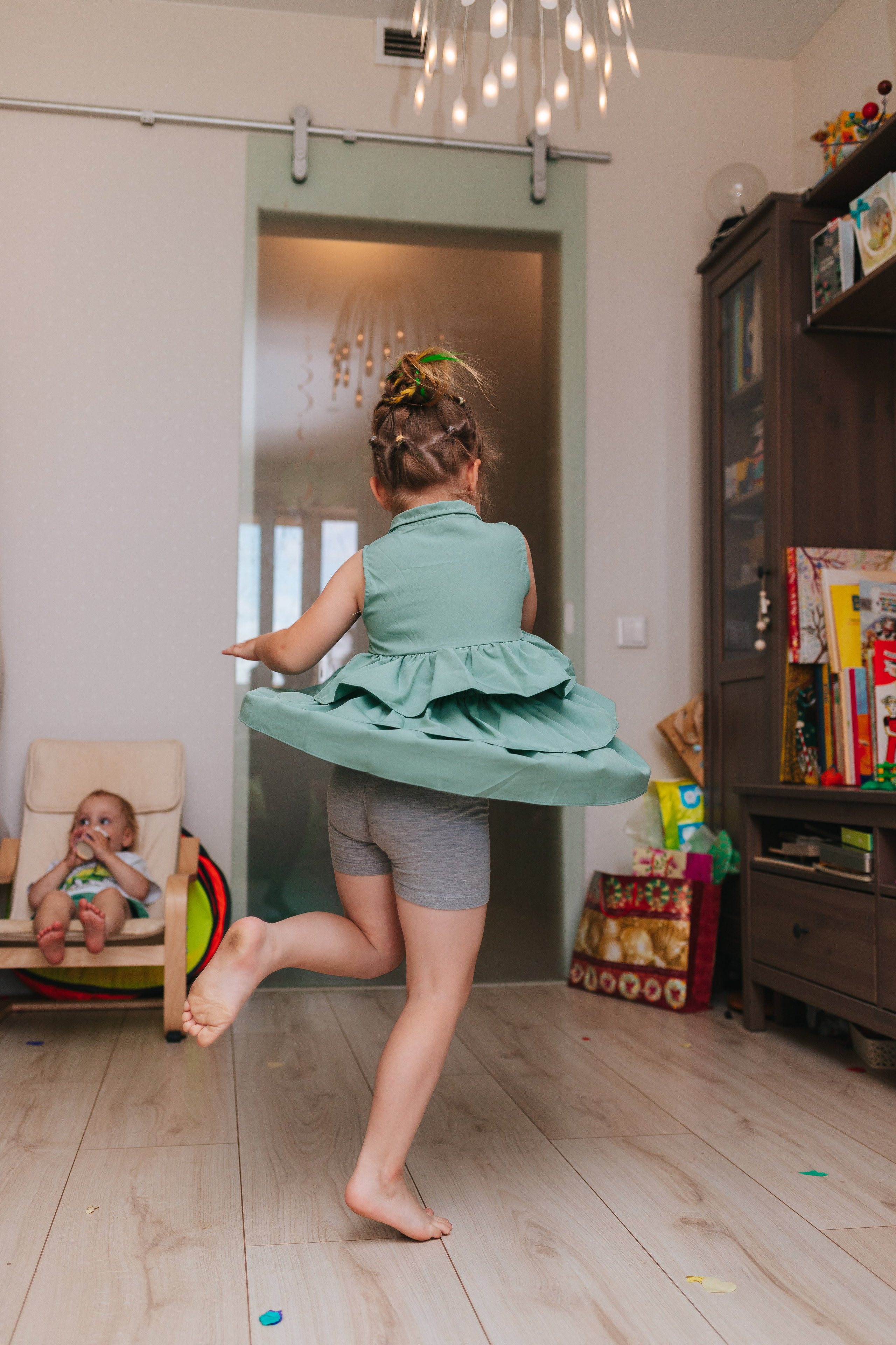 День Рождения Марьяны. Домашний фоторепортаж. Семейный lifestyle фотограф в Санкт-Петербурге Людмила Пахомова