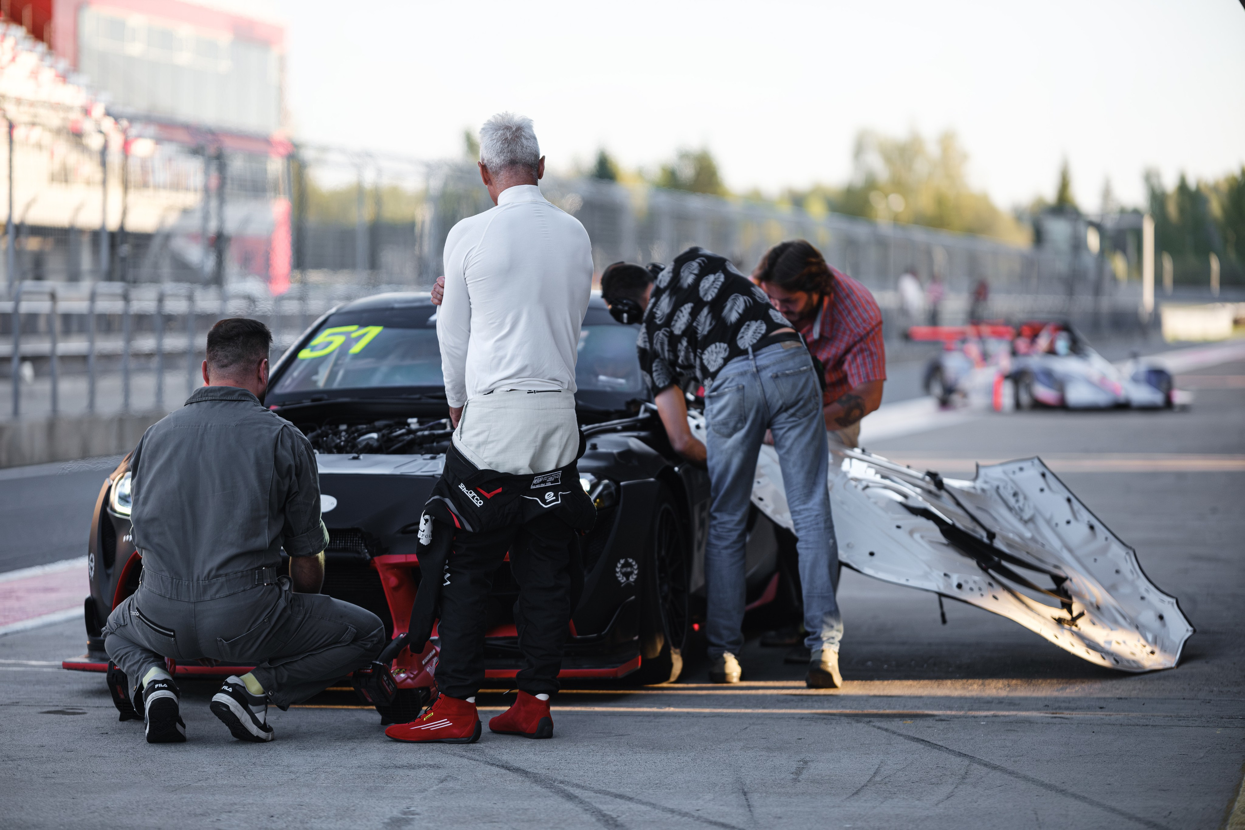 Российская серия гонок на выносливость. Авто и мотоспорт — фотограф Антон Медведев iCoguar